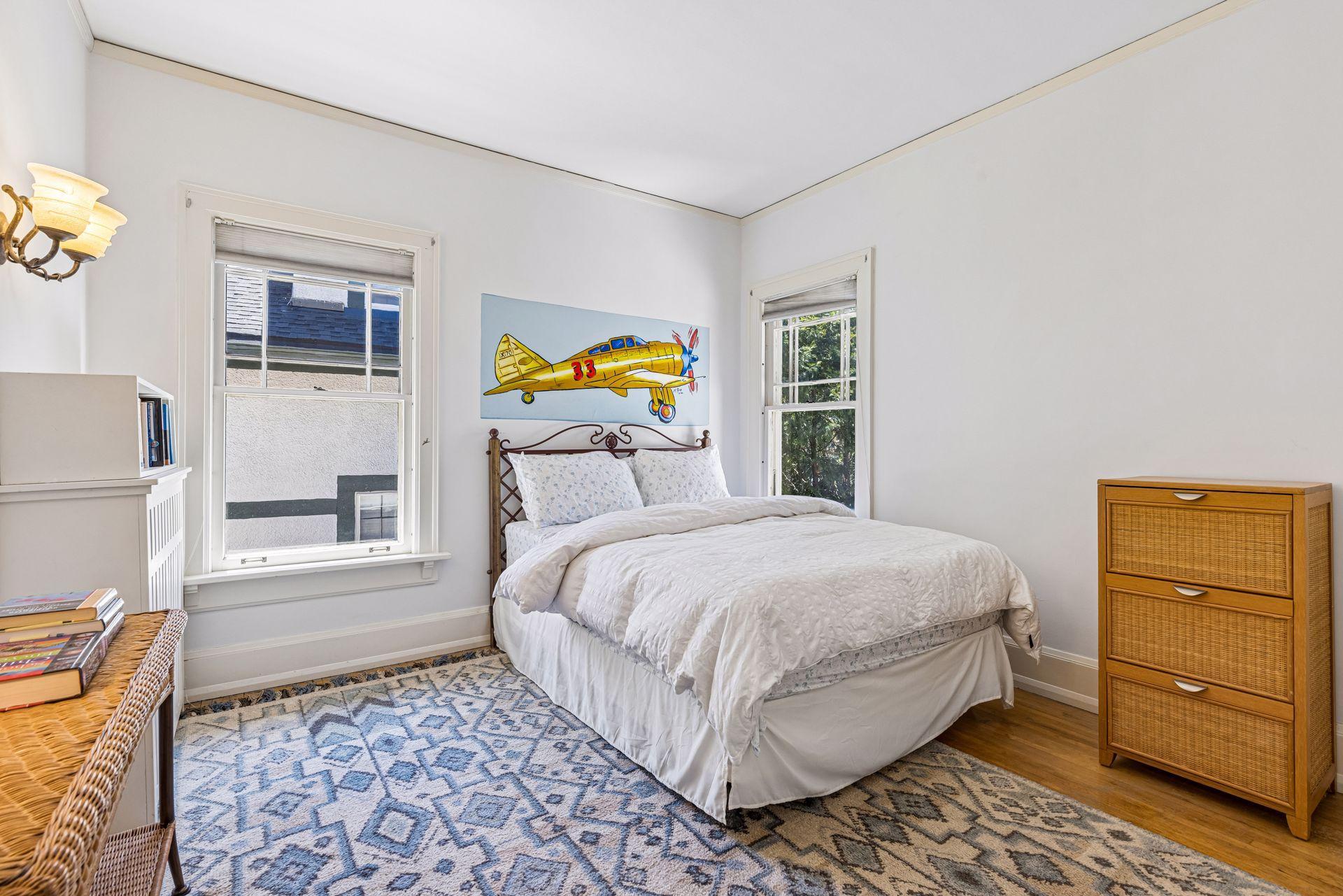 View of Residential at 2304 Lake Place, Minneapolis MN 55405, Minneapolis (39 of 67) - Mike Wilen | Minnesota Team Real Estate