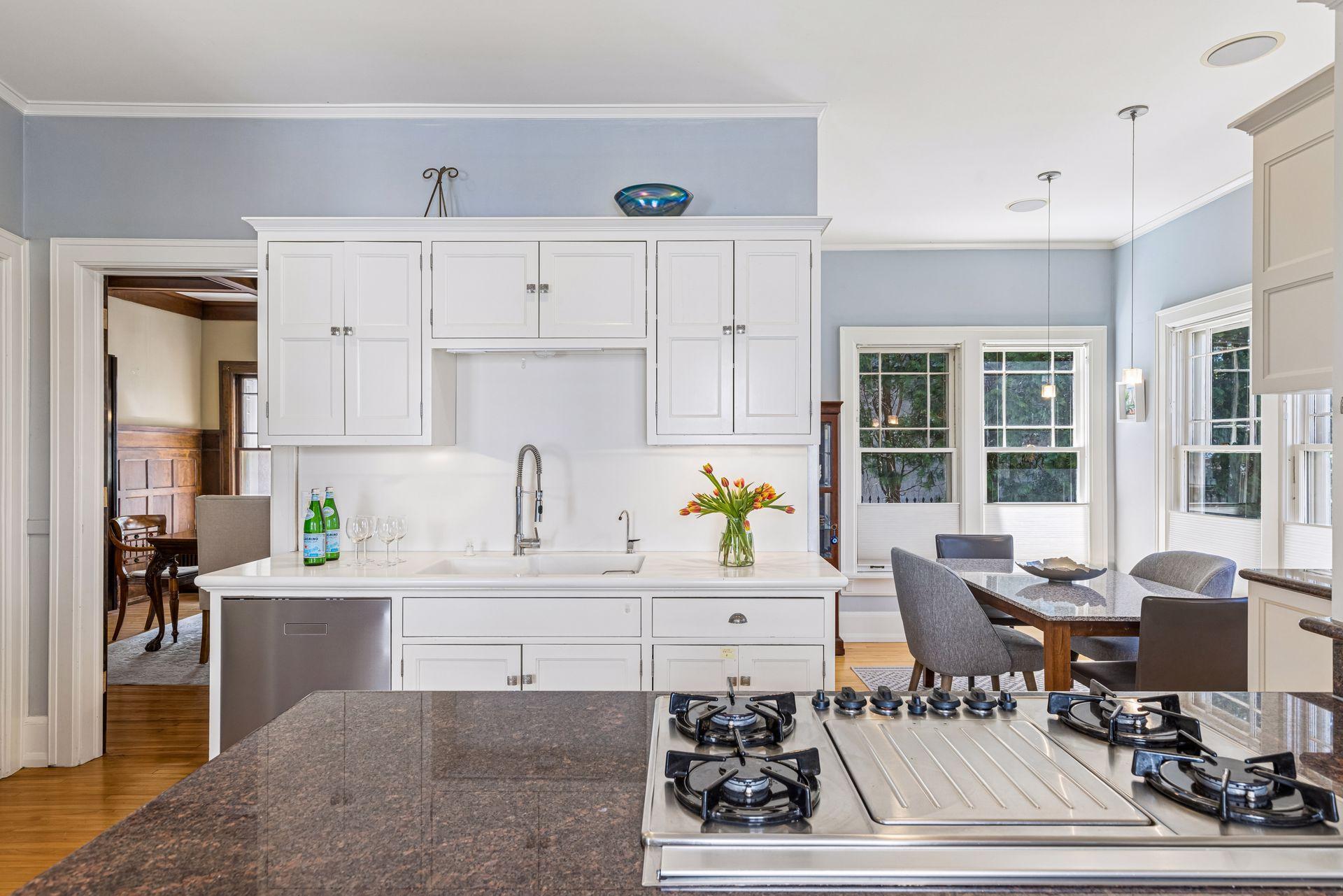 View of Residential at 2304 Lake Place, Minneapolis MN 55405, Minneapolis (24 of 67) - Mike Wilen | Minnesota Team Real Estate