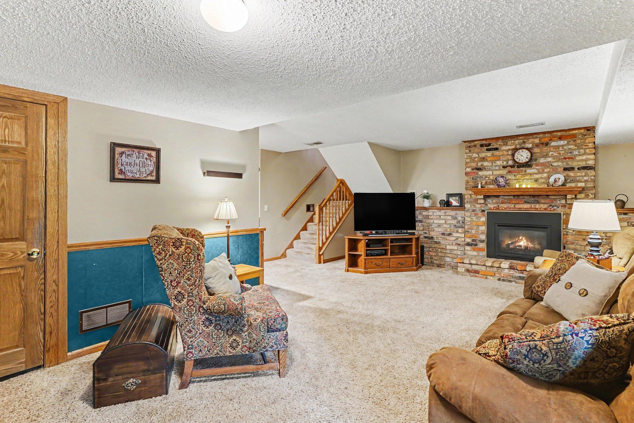 View of Residential at 12405 Villaburne Drive, Burnsville MN 55337, Burnsville (13 of 23) - Mike Wilen | Minnesota Team Real Estate