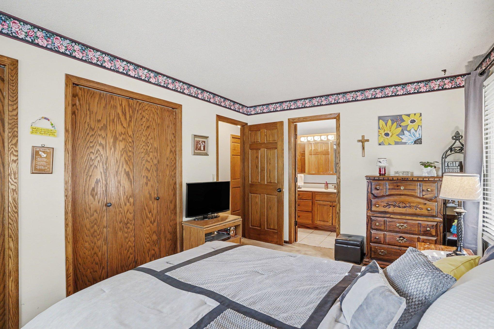 View of Residential at 12405 Villaburne Drive, Burnsville MN 55337, Burnsville (7 of 23) - Mike Wilen | Minnesota Team Real Estate
