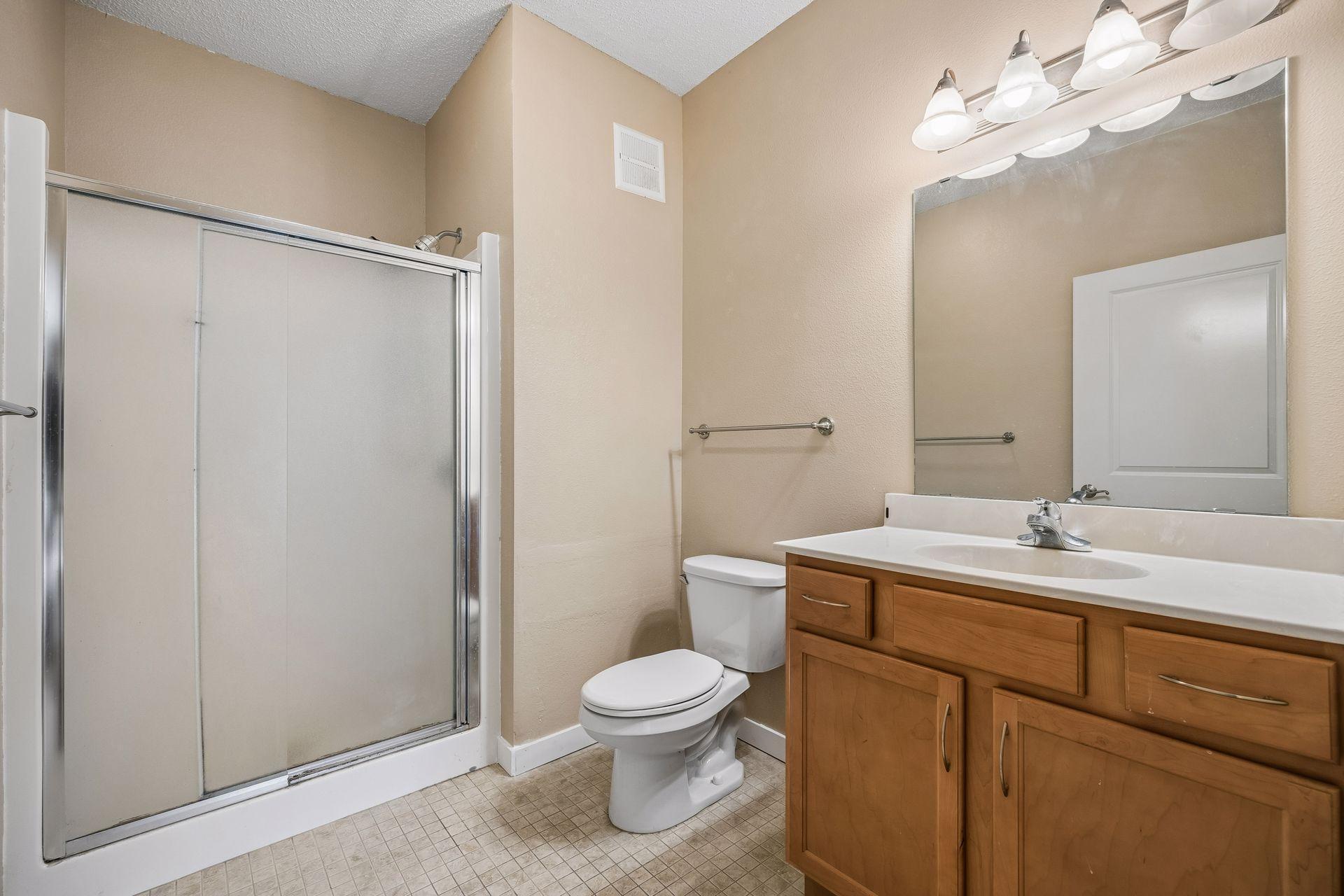 View of Residential at 619 8th Street #211, Minneapolis MN 55414, Minneapolis (15 of 26) - Mike Wilen | Minnesota Team Real Estate