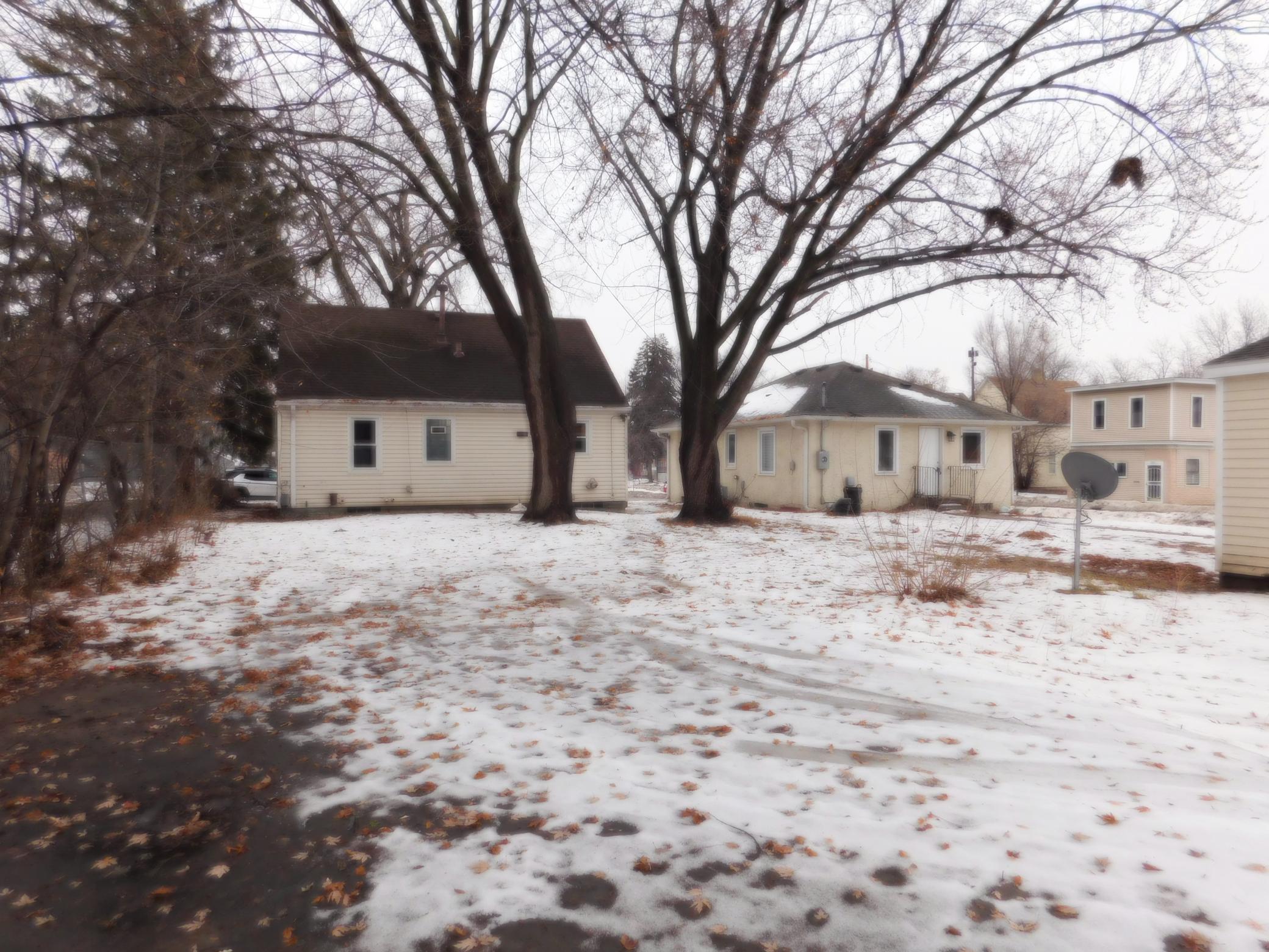 View of Residential at 2607 Girard Avenue, Minneapolis MN 55411, Minneapolis (17 of 24) - Mike Wilen | Minnesota Team Real Estate