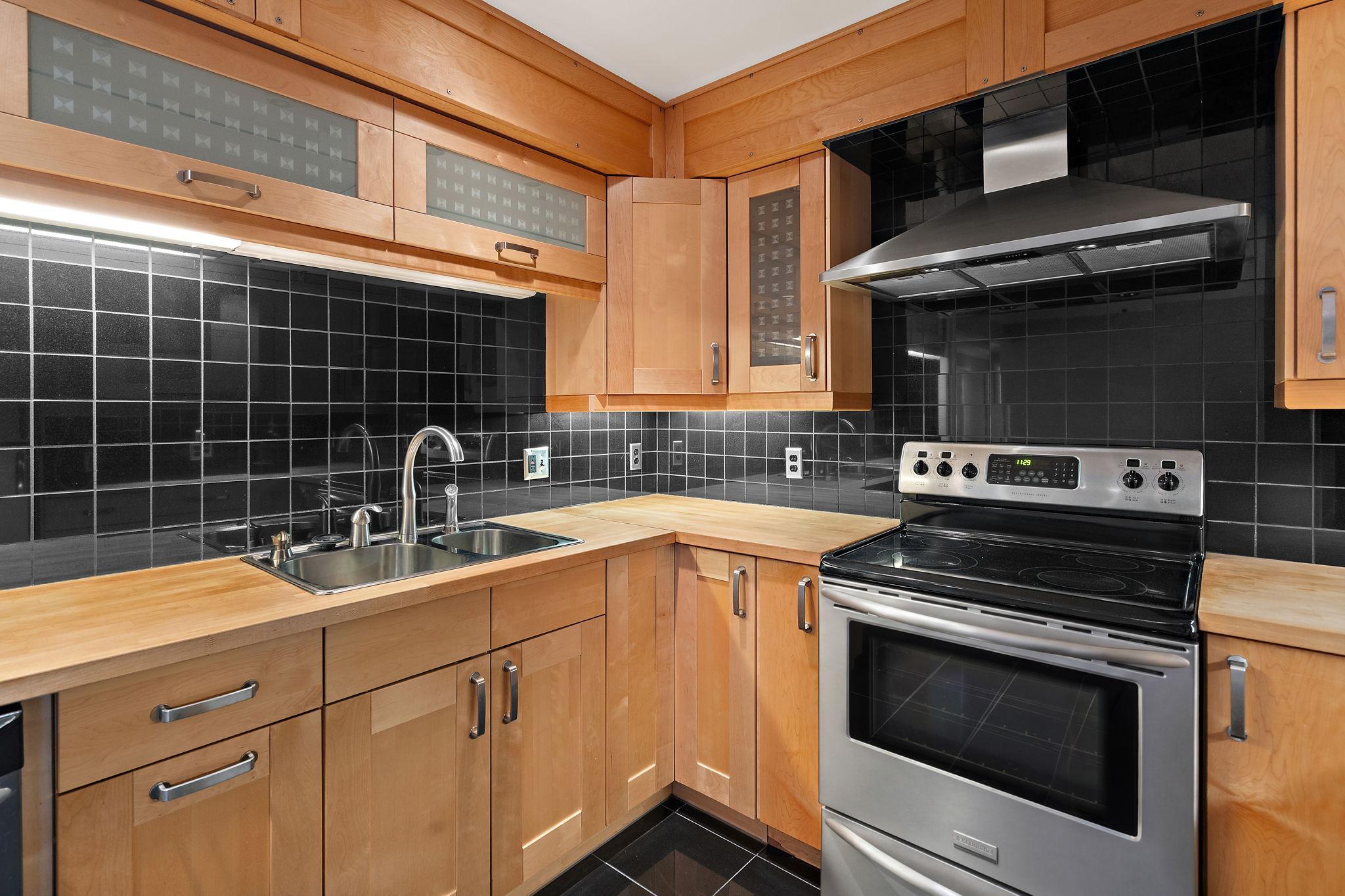 View of Residential at 4401 Parklawn Avenue #301W, Edina MN 55435, Edina (16 of 36) - Mike Wilen | Minnesota Team Real Estate