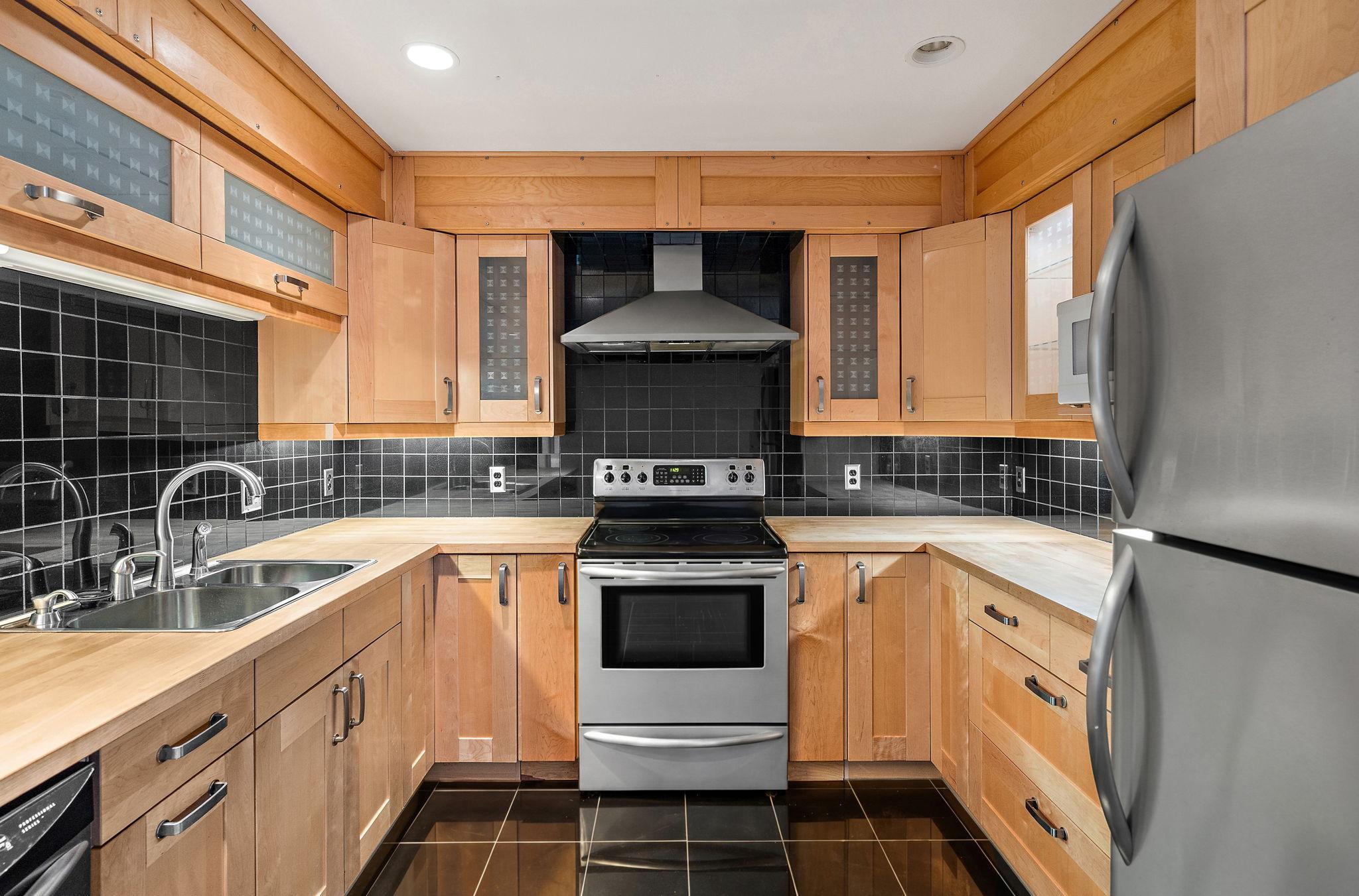View of Residential at 4401 Parklawn Avenue #301W, Edina MN 55435, Edina (15 of 36) - Mike Wilen | Minnesota Team Real Estate
