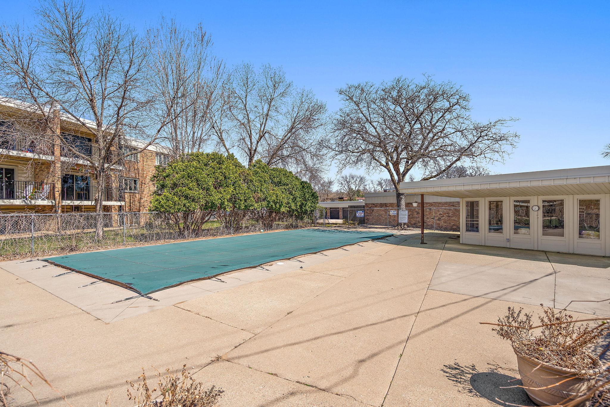 View of Residential at 4401 Parklawn Avenue #301W, Edina MN 55435, Edina (35 of 36) - Mike Wilen | Minnesota Team Real Estate