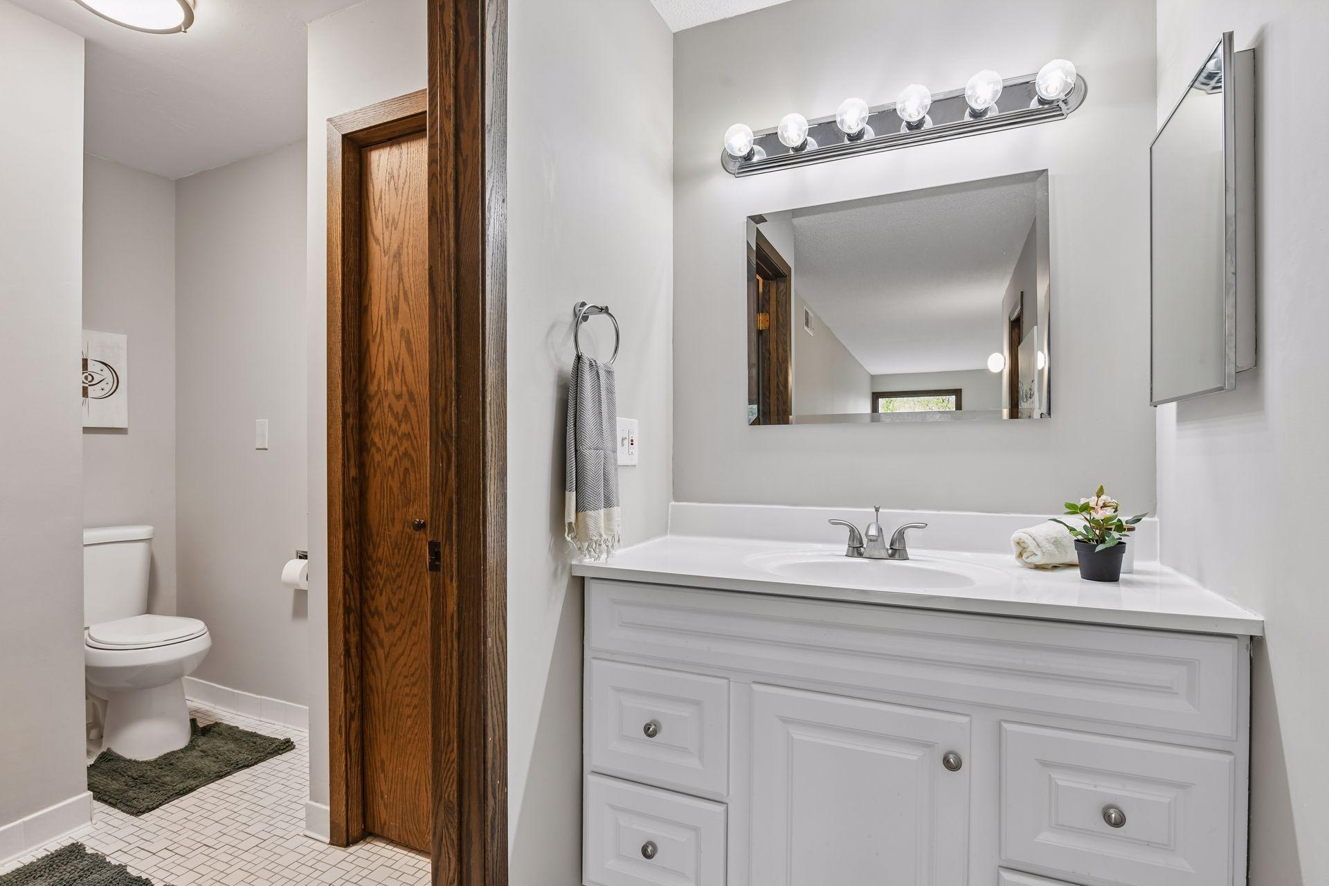 View of Residential at 6115 Lincoln Drive #353, Edina MN 55436, Edina (15 of 34) - Mike Wilen | Minnesota Team Real Estate