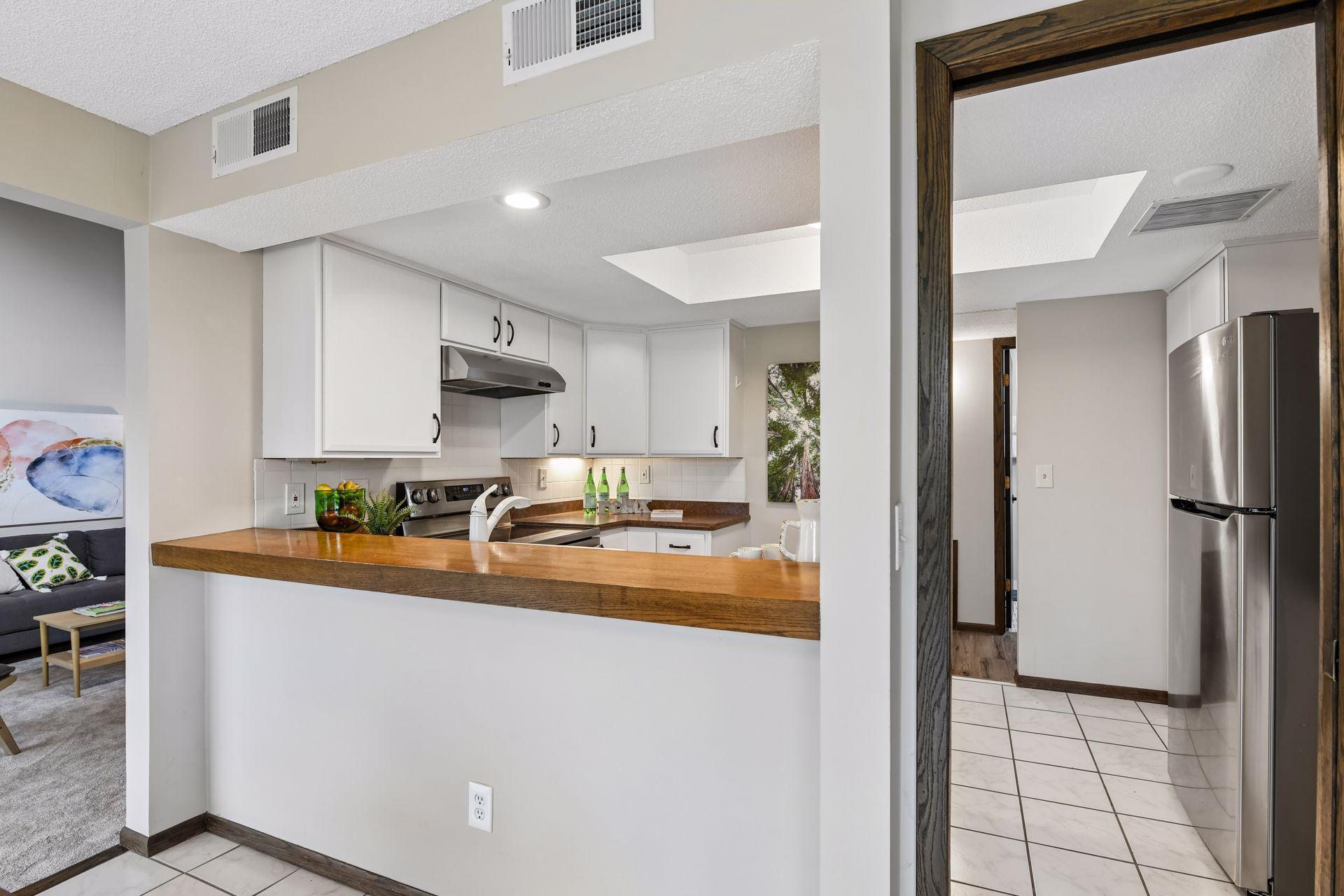 View of Residential at 6115 Lincoln Drive #353, Edina MN 55436, Edina (11 of 34) - Mike Wilen | Minnesota Team Real Estate