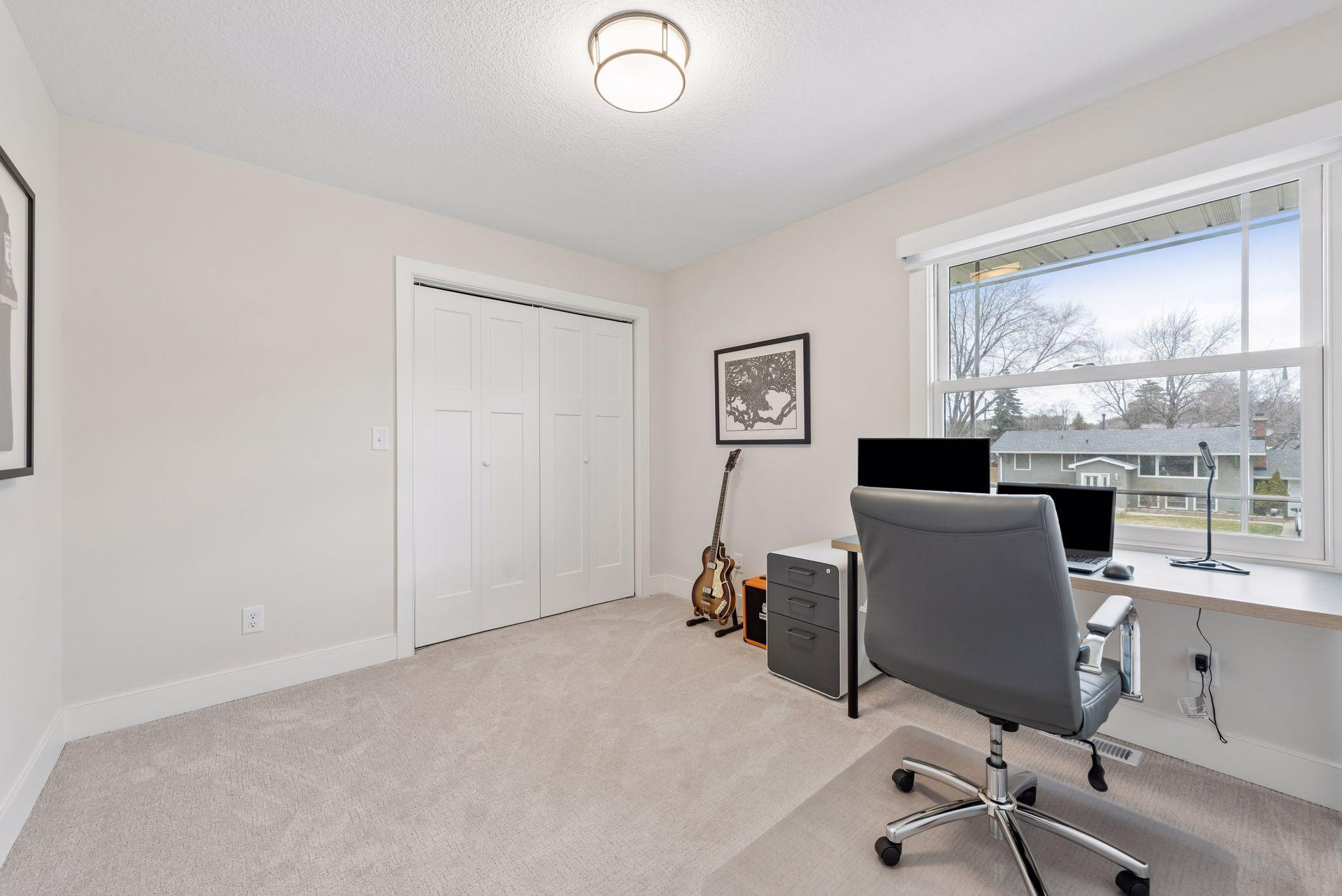 View of Residential at 4921 Trillium Lane, Edina MN 55435, Edina (21 of 51) - Mike Wilen | Minnesota Team Real Estate