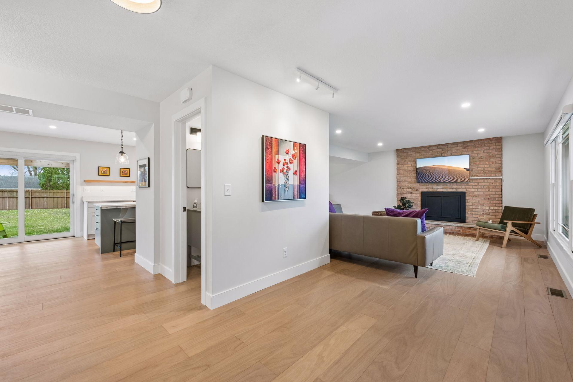 View of Residential at 4921 Trillium Lane, Edina MN 55435, Edina (12 of 51) - Mike Wilen | Minnesota Team Real Estate