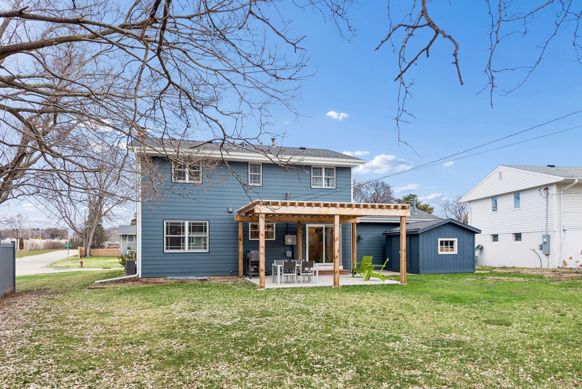View of Residential at 4921 Trillium Lane, Edina MN 55435, Edina (39 of 51) - Mike Wilen | Minnesota Team Real Estate