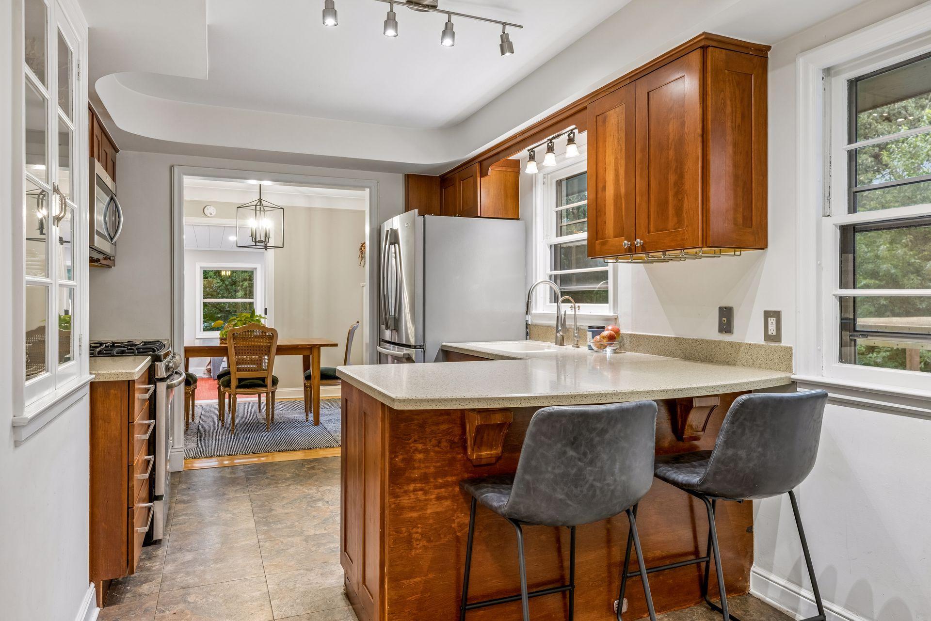 View of Residential at 5348 Russell Avenue, Minneapolis MN 55410, Minneapolis (10 of 30) - Mike Wilen | Minnesota Team Real Estate