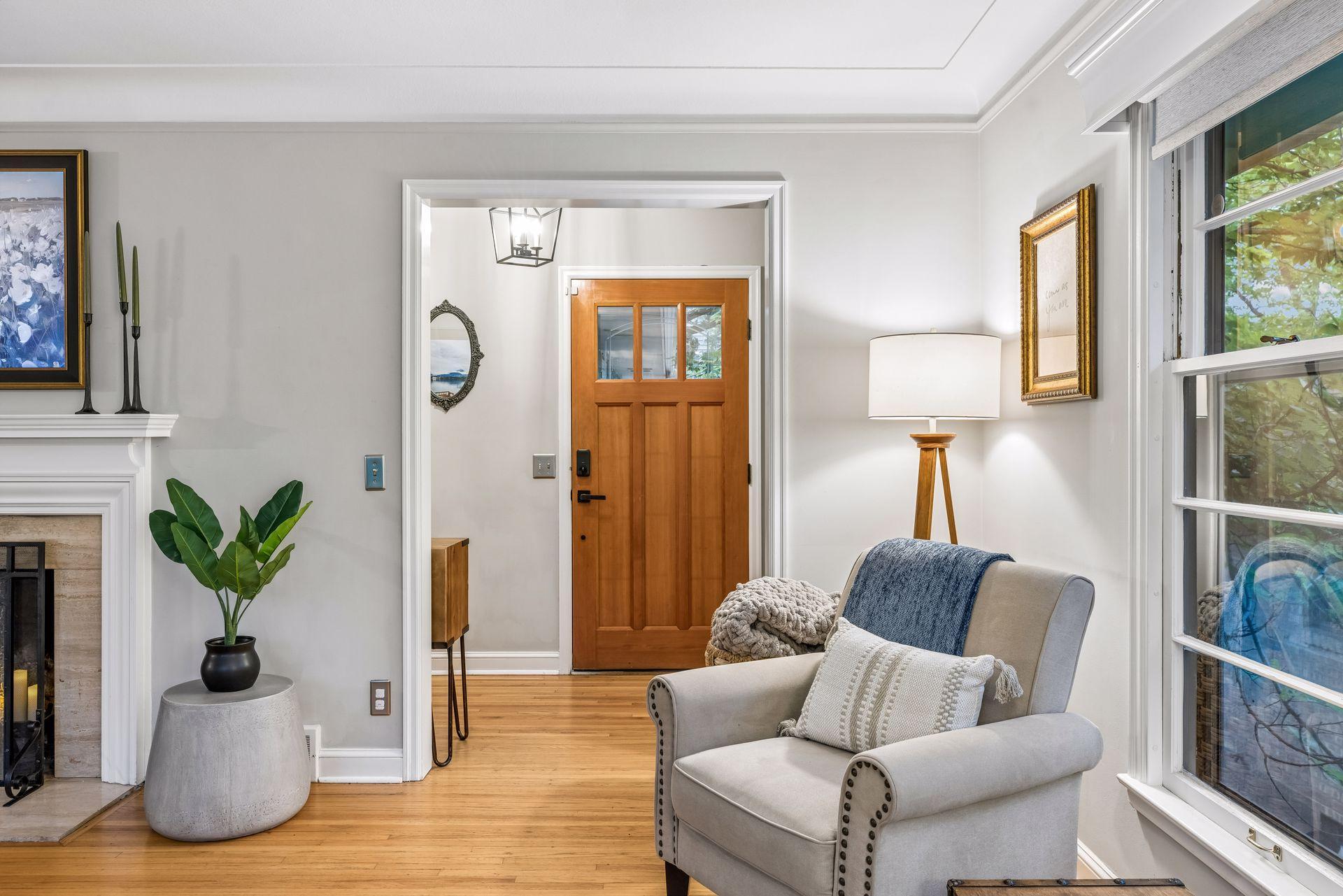 View of Residential at 5348 Russell Avenue, Minneapolis MN 55410, Minneapolis (4 of 30) - Mike Wilen | Minnesota Team Real Estate