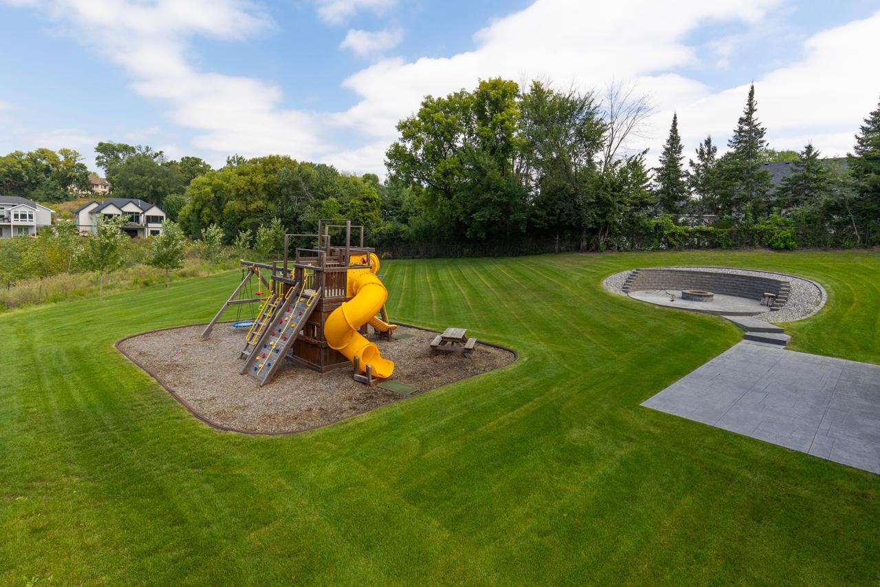 View of Residential at 16860 Valley Road, Eden Prairie MN 55347, Eden Prairie (60 of 68) - Mike Wilen | Minnesota Team Real Estate