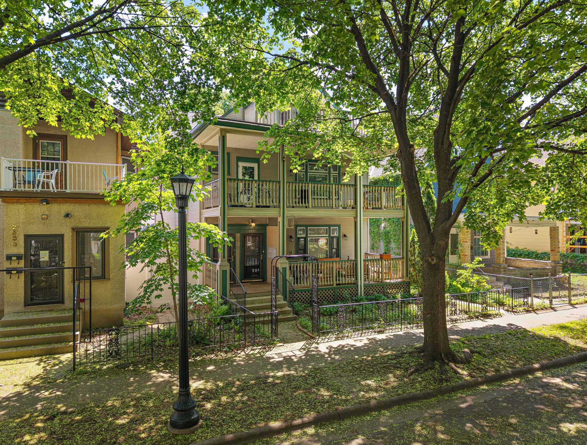 View of Residential Income at 2535 Aldrich Avenue, Minneapolis MN 55405, Minneapolis (70 of 71) - Mike Wilen | Minnesota Team Real Estate