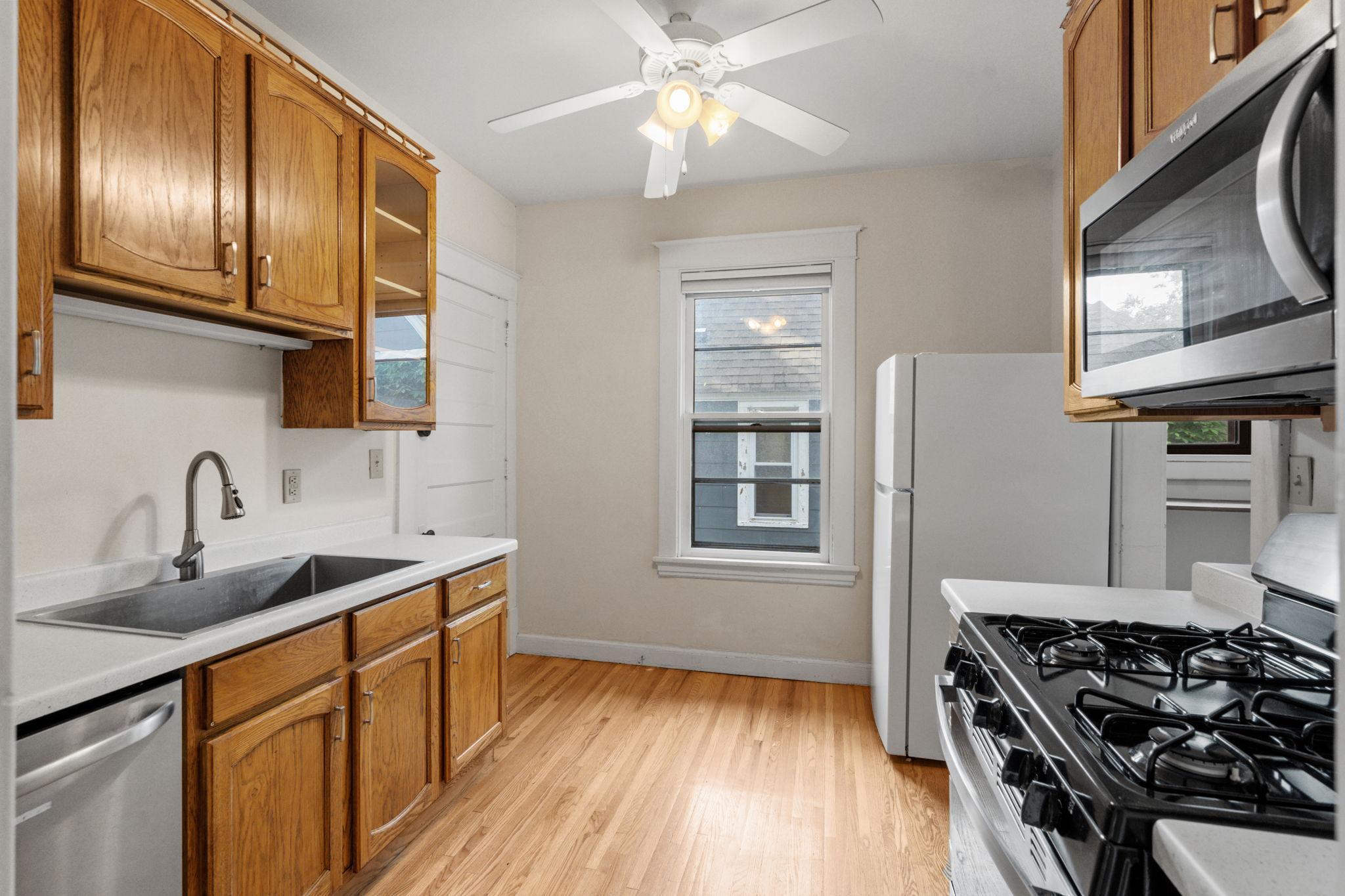 View of Residential Income at 2535 Aldrich Avenue, Minneapolis MN 55405, Minneapolis (26 of 71) - Mike Wilen | Minnesota Team Real Estate