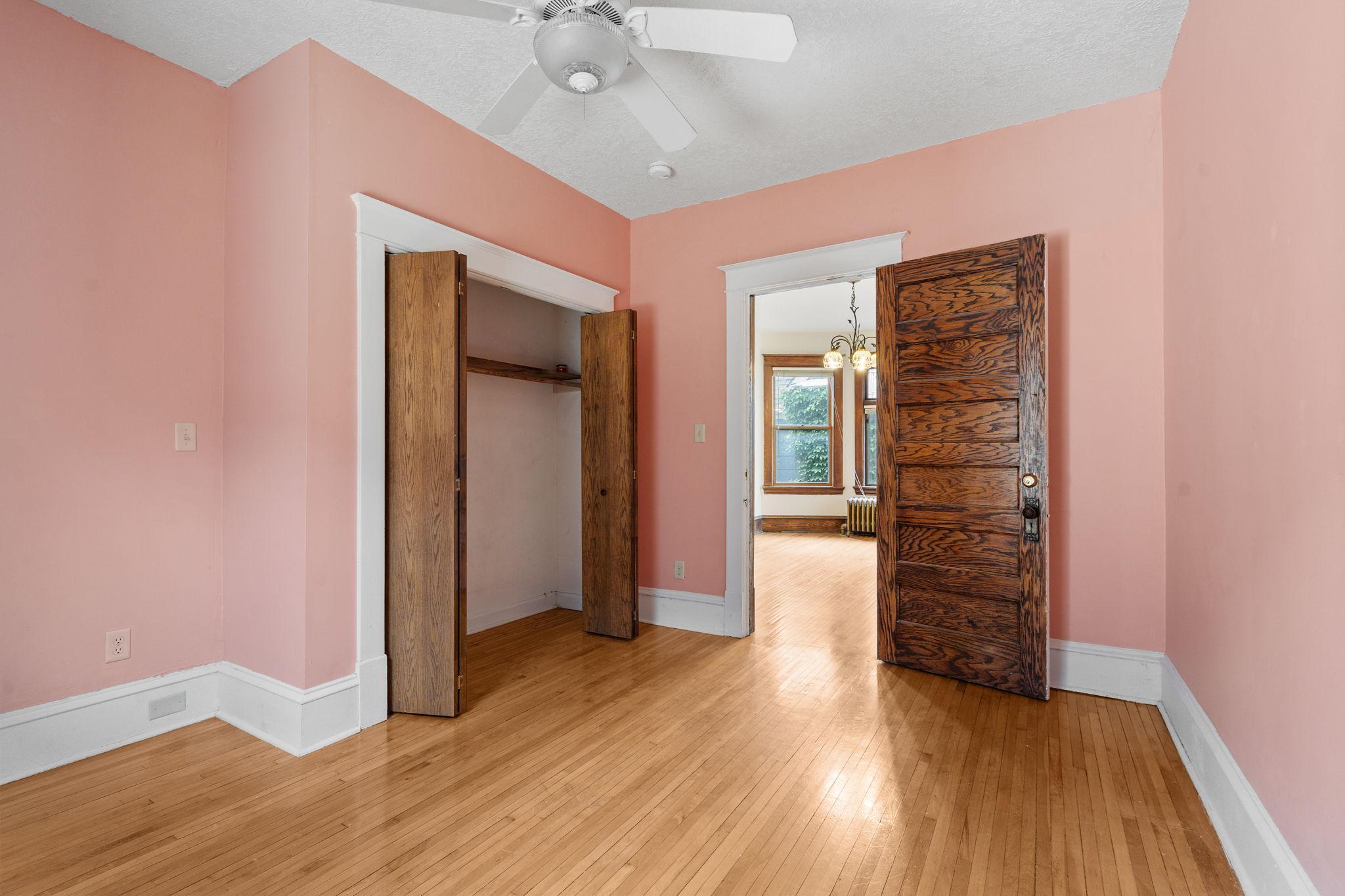 View of Residential Income at 2535 Aldrich Avenue, Minneapolis MN 55405, Minneapolis (30 of 71) - Mike Wilen | Minnesota Team Real Estate