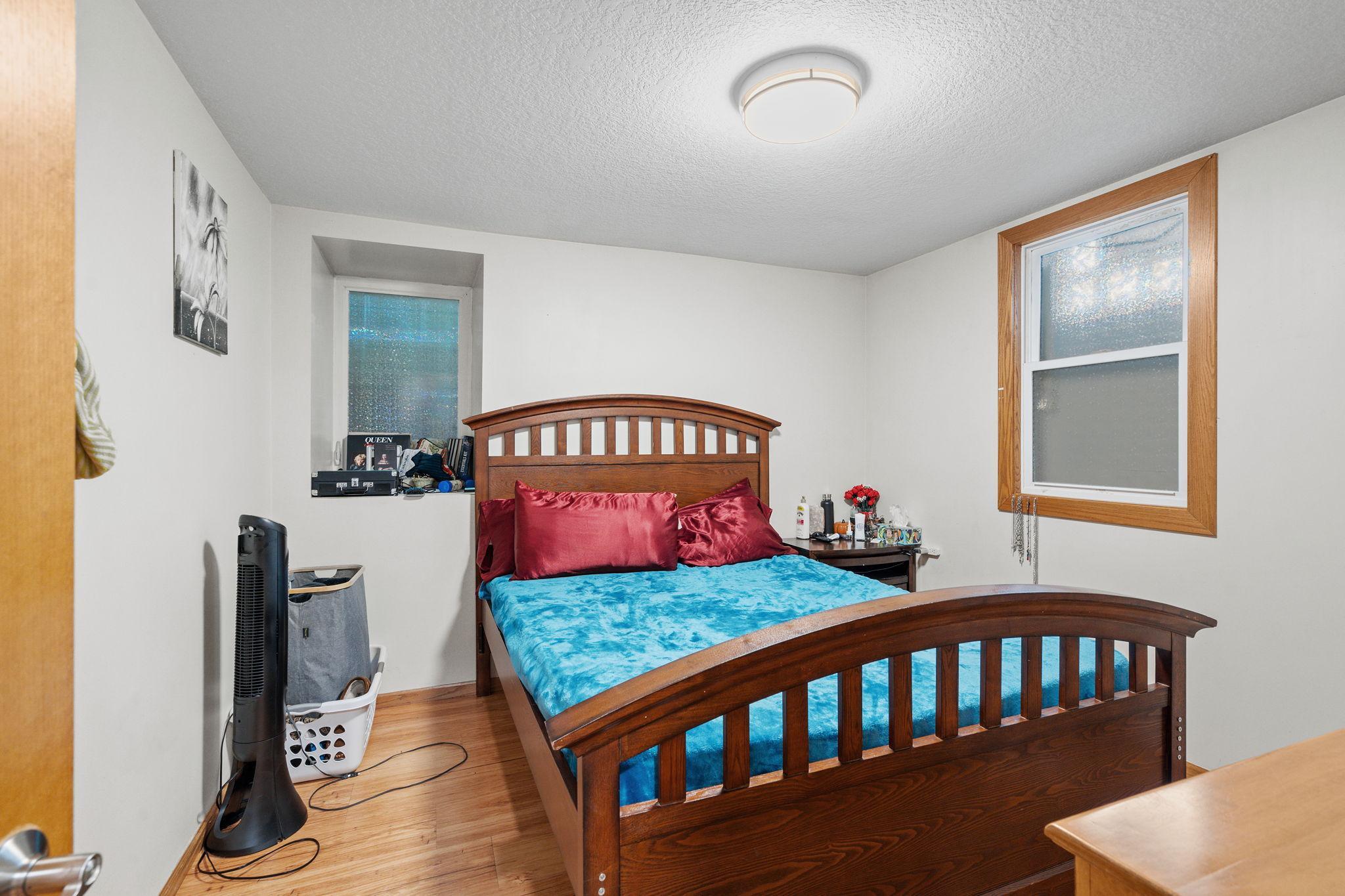 View of Residential Income at 2535 Aldrich Avenue, Minneapolis MN 55405, Minneapolis (58 of 71) - Mike Wilen | Minnesota Team Real Estate