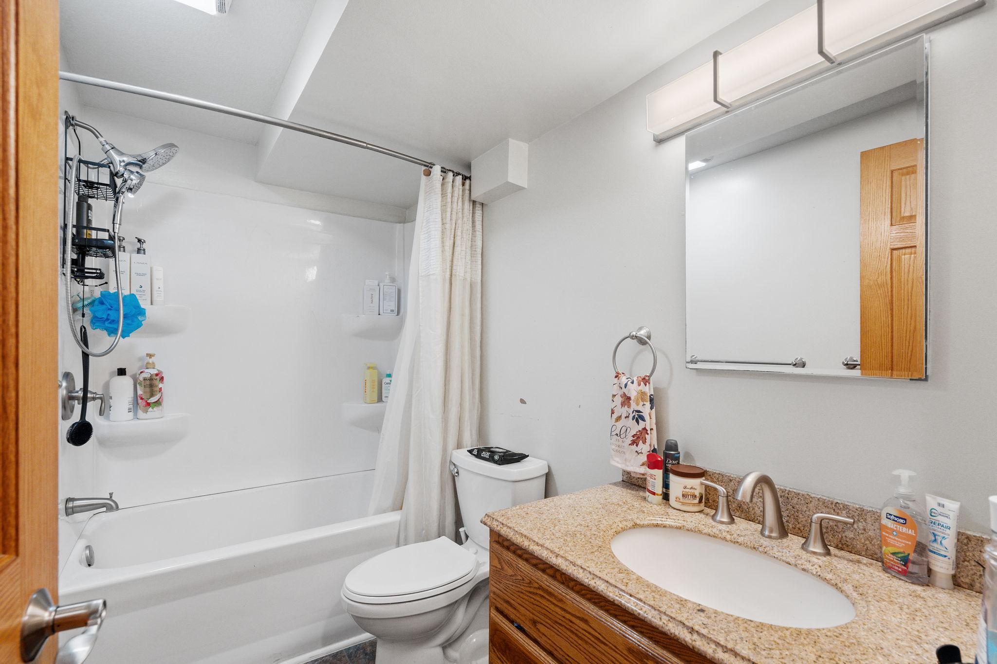 View of Residential Income at 2535 Aldrich Avenue, Minneapolis MN 55405, Minneapolis (57 of 71) - Mike Wilen | Minnesota Team Real Estate