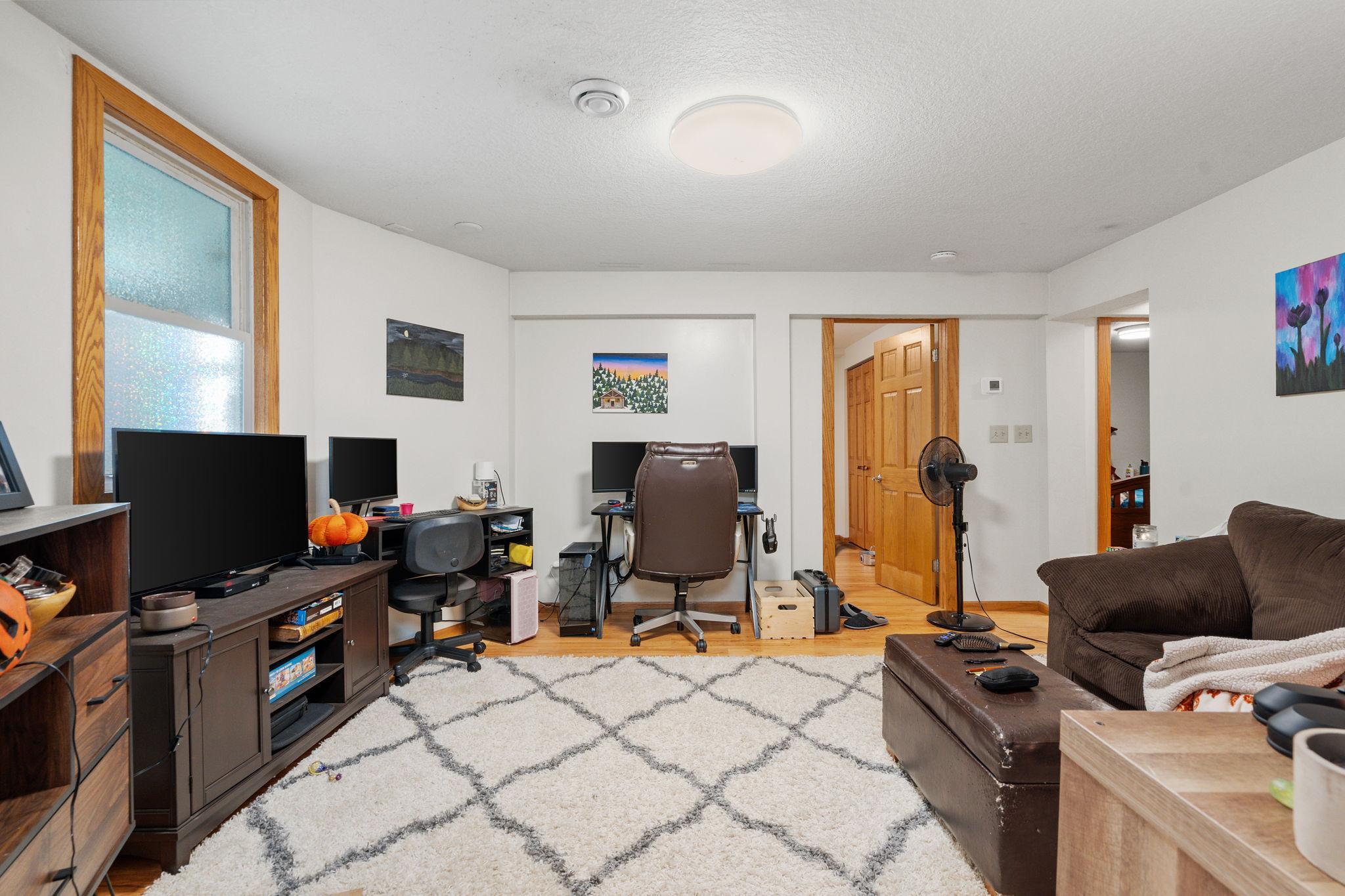 View of Residential Income at 2535 Aldrich Avenue, Minneapolis MN 55405, Minneapolis (52 of 71) - Mike Wilen | Minnesota Team Real Estate