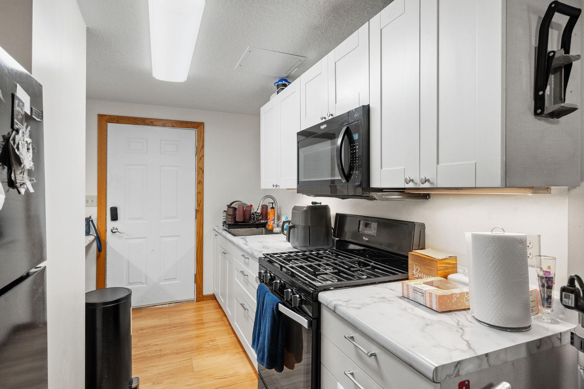 View of Residential Income at 2535 Aldrich Avenue, Minneapolis MN 55405, Minneapolis (51 of 71) - Mike Wilen | Minnesota Team Real Estate