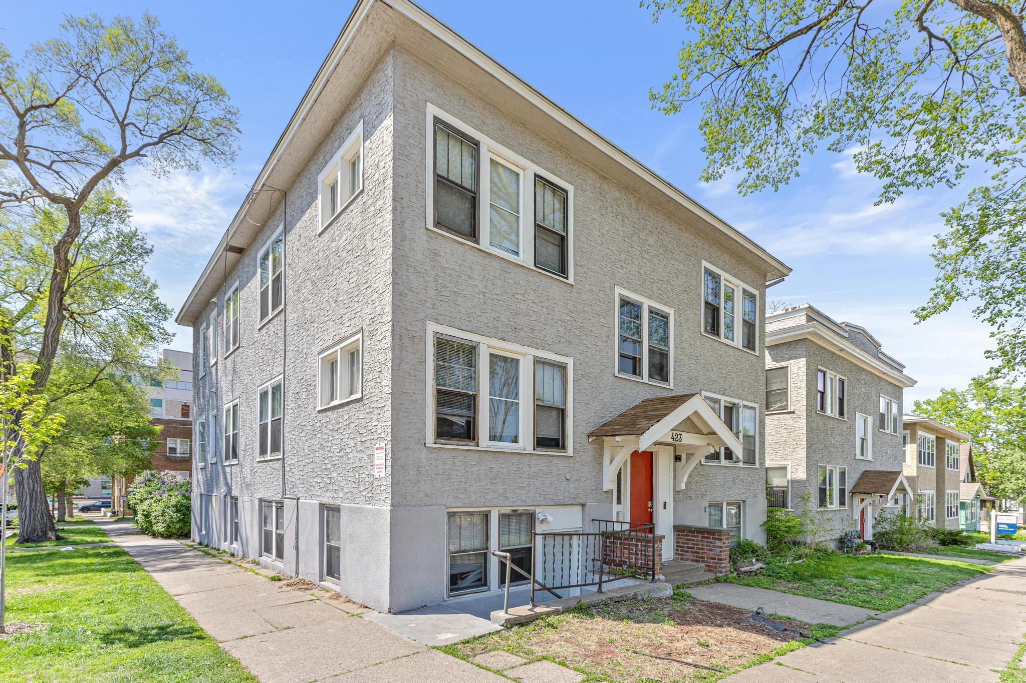 View of Commercial Sale at 418 Pierce Street, Saint Paul MN 55104, Saint Paul (14 of 46) - Mike Wilen | Minnesota Team Real Estate
