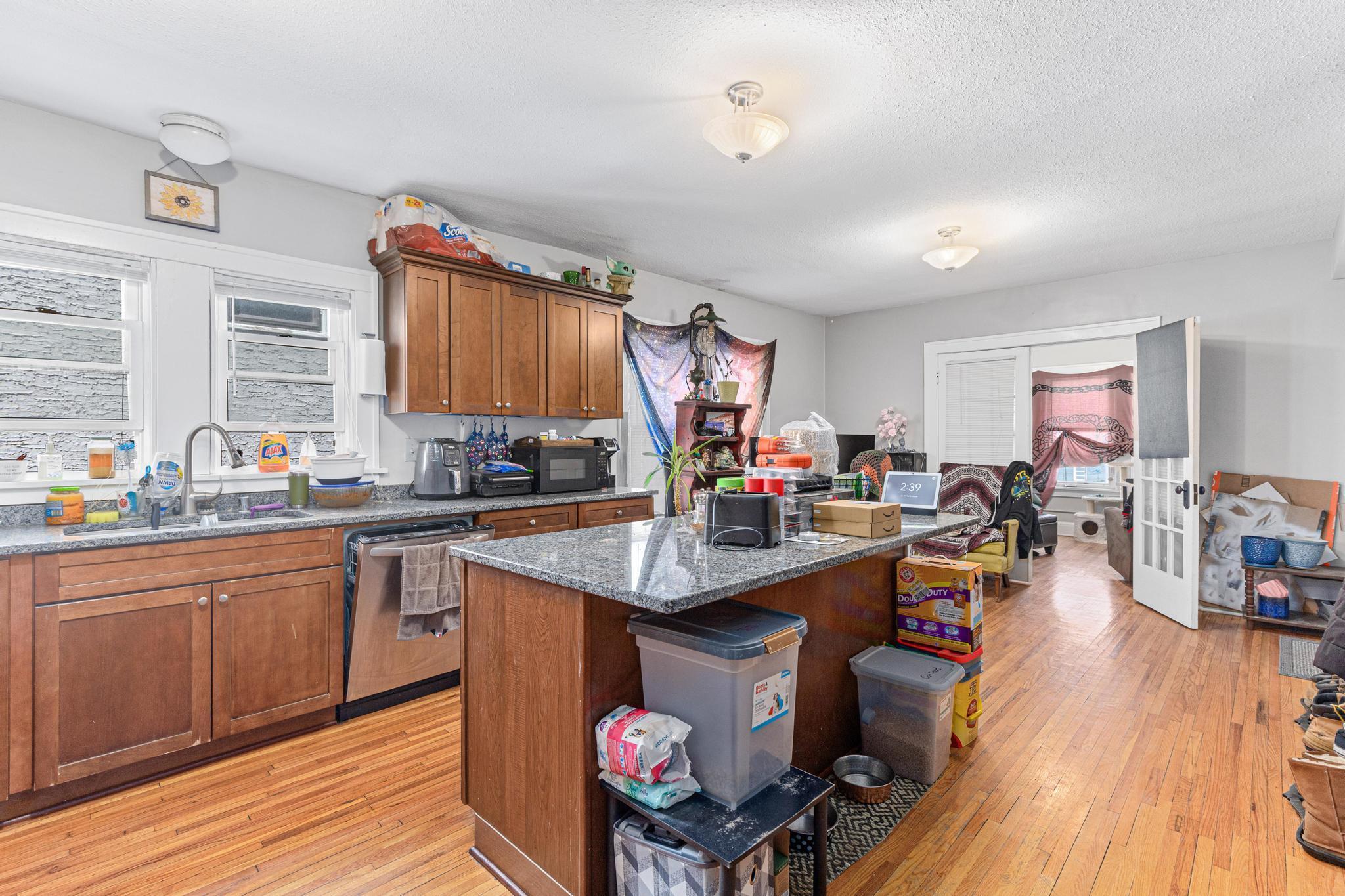 View of Commercial Sale at 418 Pierce Street, Saint Paul MN 55104, Saint Paul (12 of 46) - Mike Wilen | Minnesota Team Real Estate