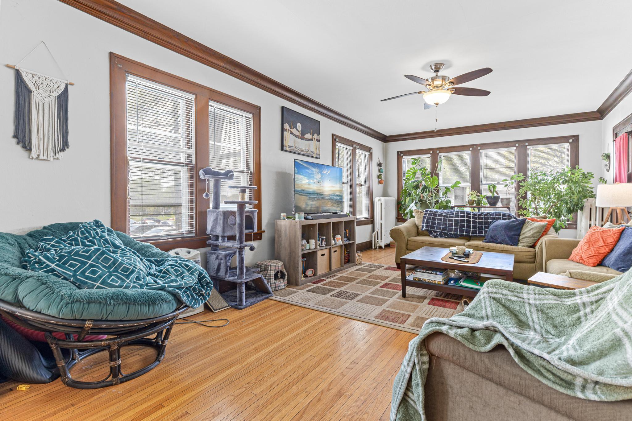 View of Commercial Sale at 418 Pierce Street, Saint Paul MN 55104, Saint Paul (7 of 46) - Mike Wilen | Minnesota Team Real Estate