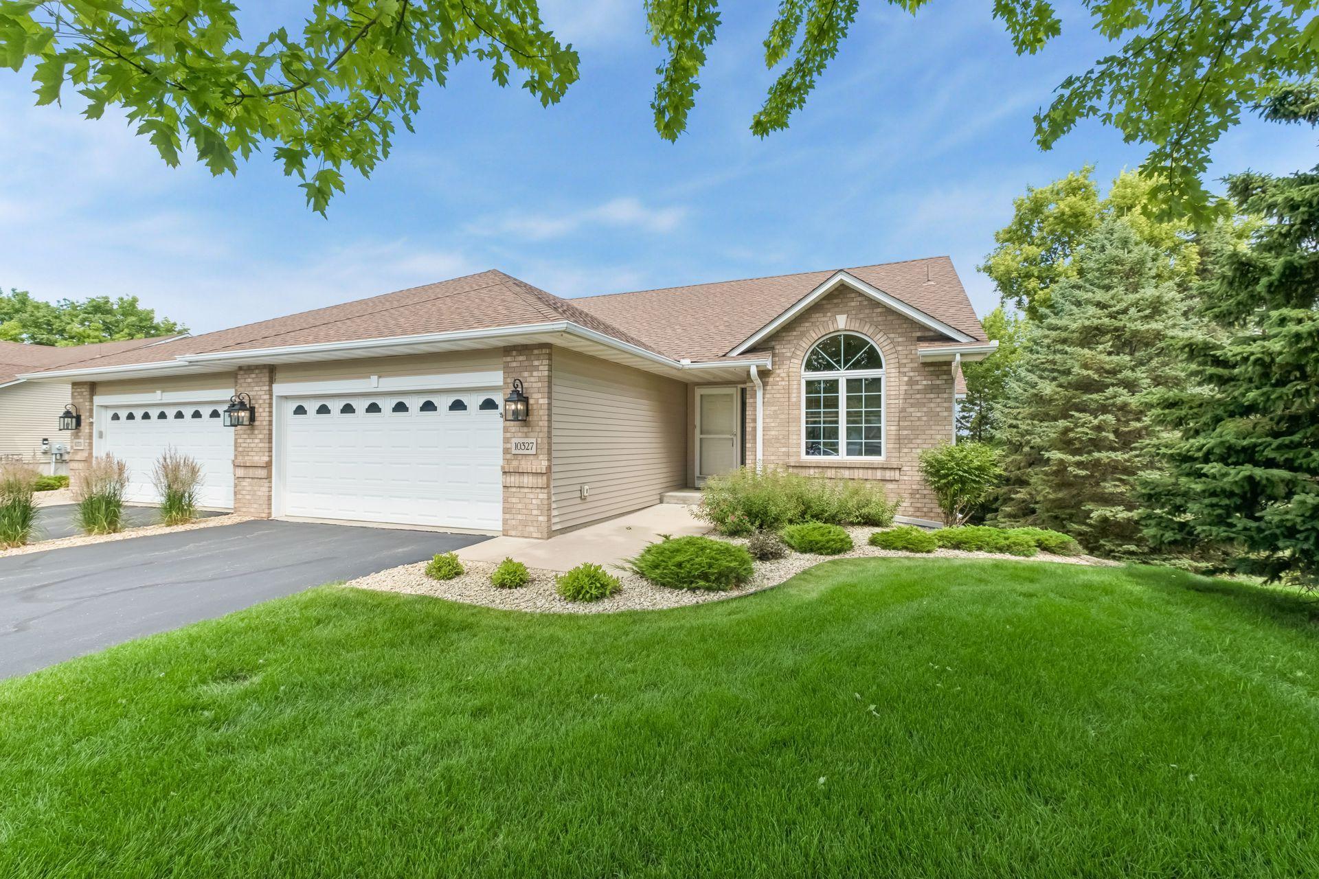 View of (TH) Side x Side at 10327 165th Street, Lakeville - Mike Wilen | Minnesota Team Real Estate