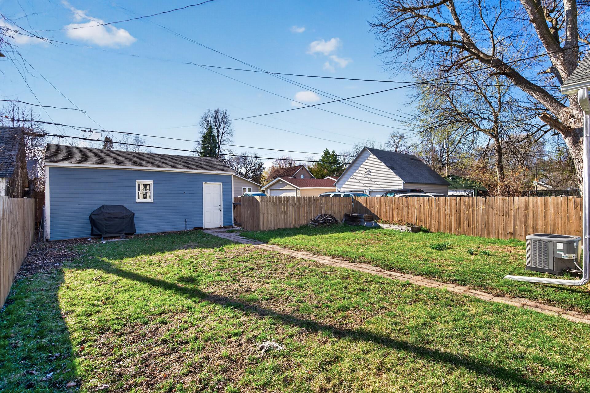 View of Residential at 3439 Penn Avenue, Minneapolis MN 55412, Minneapolis (27 of 28) - Mike Wilen | Minnesota Team Real Estate