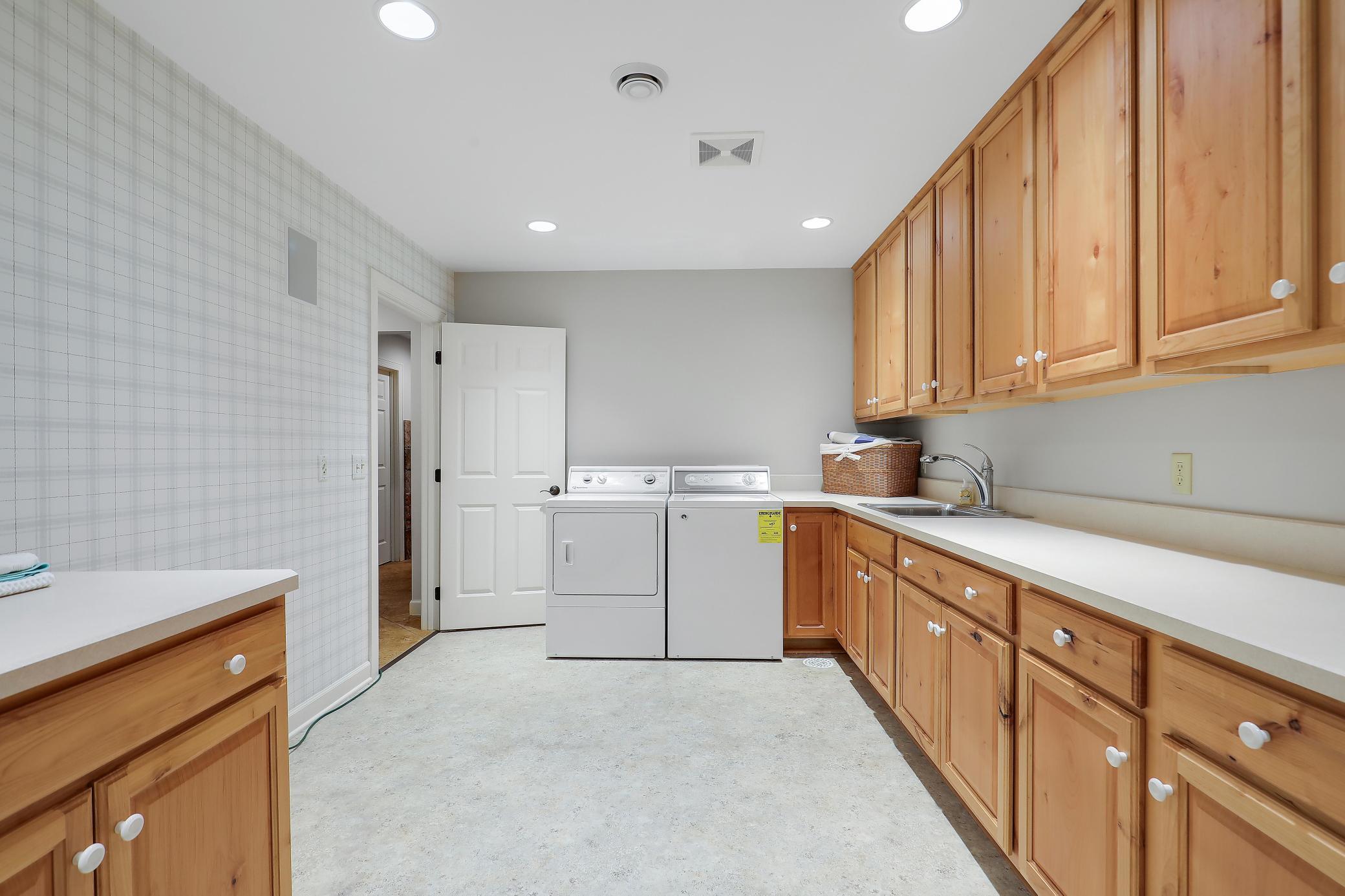 View of Residential at 7998 Ithaca Lane, Maple Grove MN 55311, Maple Grove (34 of 45) - Mike Wilen | Minnesota Team Real Estate