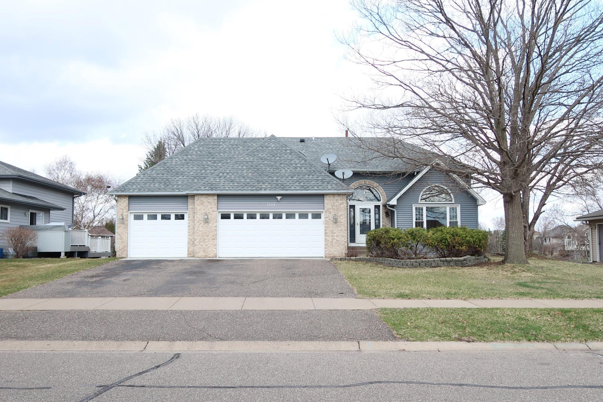 View of Residential at 5508 91st Crescent, Brooklyn Park MN 55443, Brooklyn Park - Mike Wilen | Minnesota Team Real Estate