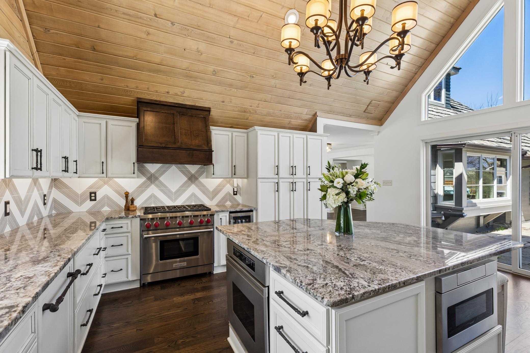 View of Residential at 5404 Interlachen Boulevard, Edina MN 55436, Edina (27 of 94) - Mike Wilen | Minnesota Team Real Estate