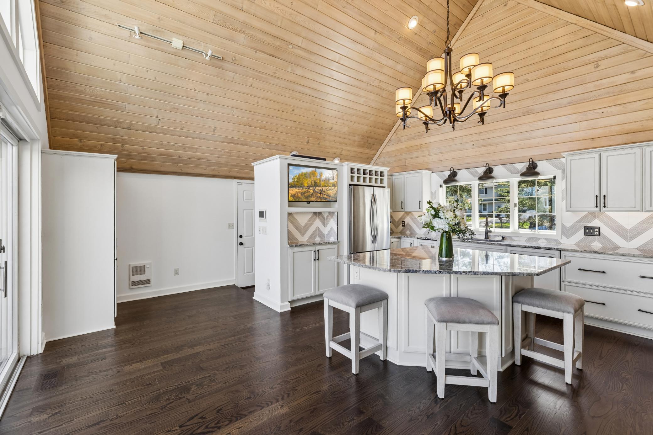 View of Residential at 5404 Interlachen Boulevard, Edina MN 55436, Edina (17 of 94) - Mike Wilen | Minnesota Team Real Estate