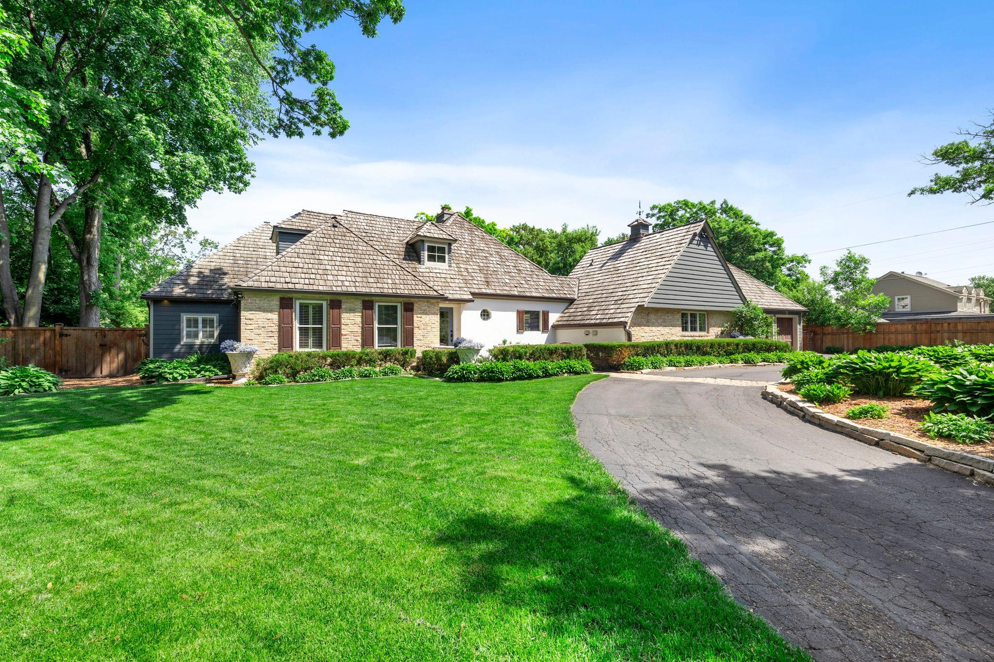 View of Residential at 5404 Interlachen Boulevard, Edina MN 55436, Edina (78 of 94) - Mike Wilen | Minnesota Team Real Estate