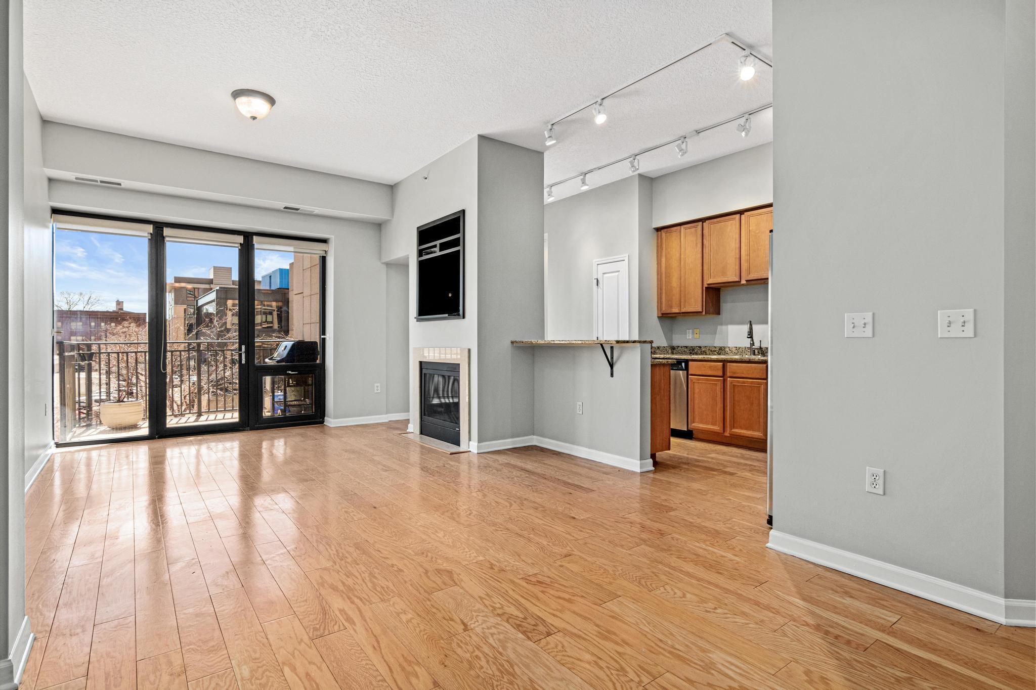 View of Residential at 500 Grant Street #205, Minneapolis MN 55404, Minneapolis (5 of 21) - Mike Wilen | Minnesota Team Real Estate