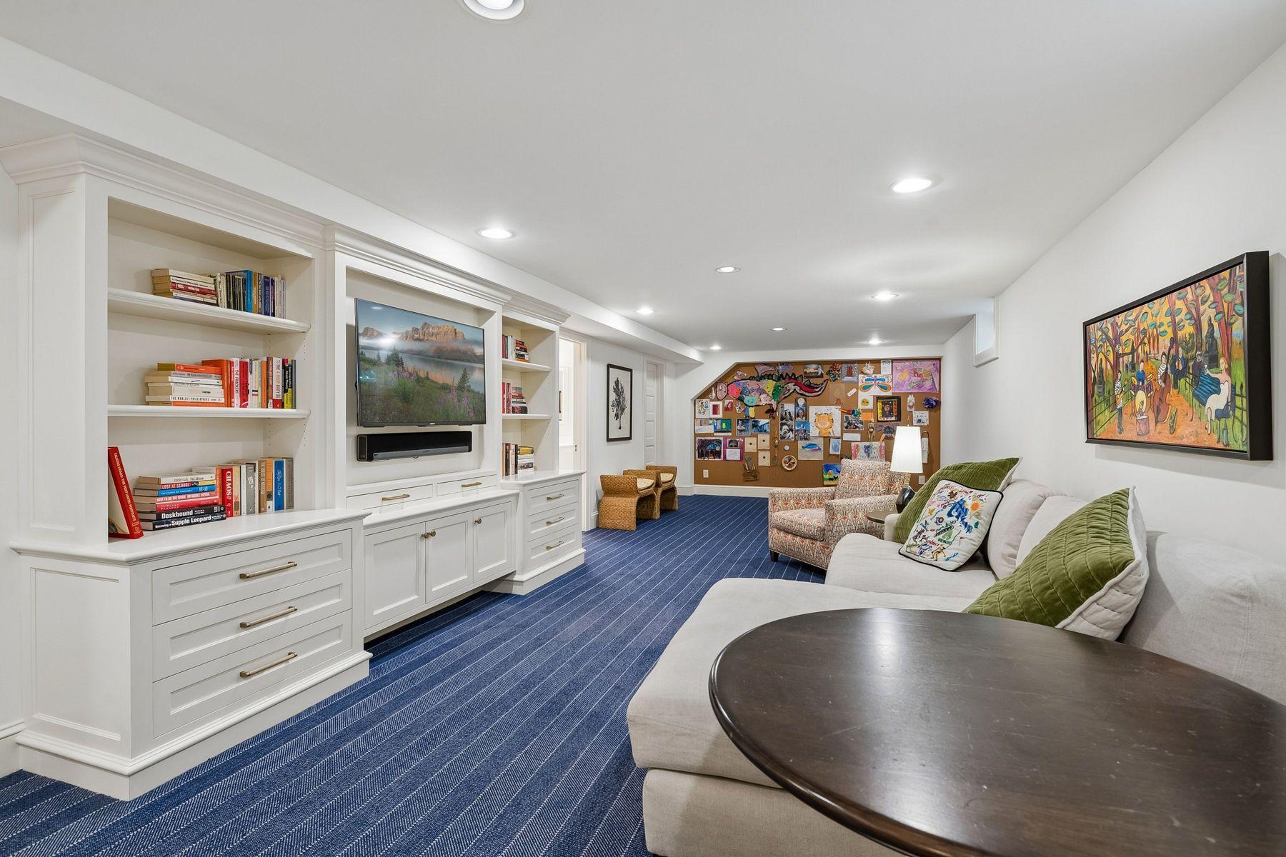 View of Residential at 2728 Upton Avenue, Minneapolis MN 55416, Minneapolis (41 of 52) - Mike Wilen | Minnesota Team Real Estate