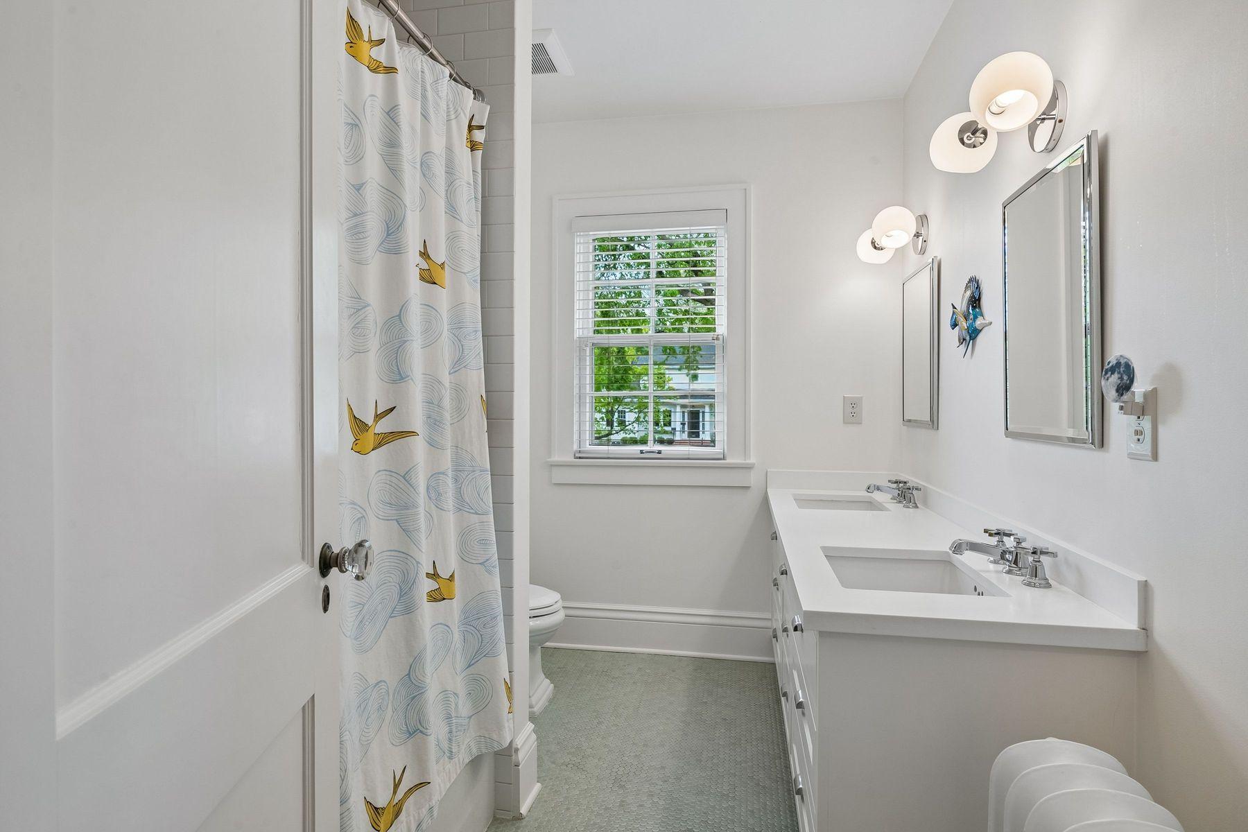 View of Residential at 2728 Upton Avenue, Minneapolis MN 55416, Minneapolis (37 of 52) - Mike Wilen | Minnesota Team Real Estate