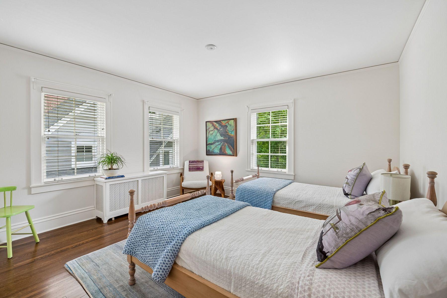 View of Residential at 2728 Upton Avenue, Minneapolis MN 55416, Minneapolis (34 of 52) - Mike Wilen | Minnesota Team Real Estate