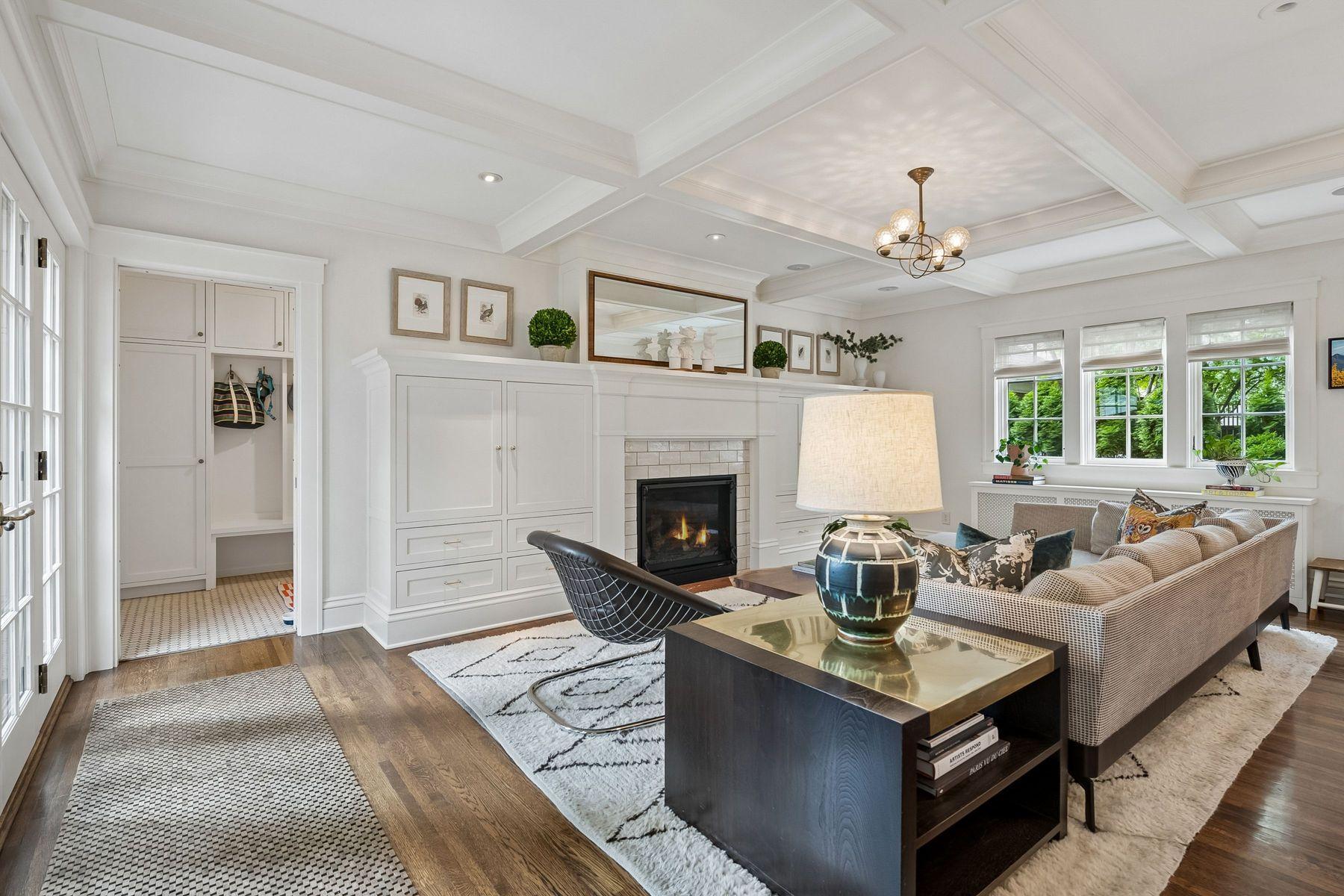 View of Residential at 2728 Upton Avenue, Minneapolis MN 55416, Minneapolis (25 of 52) - Mike Wilen | Minnesota Team Real Estate