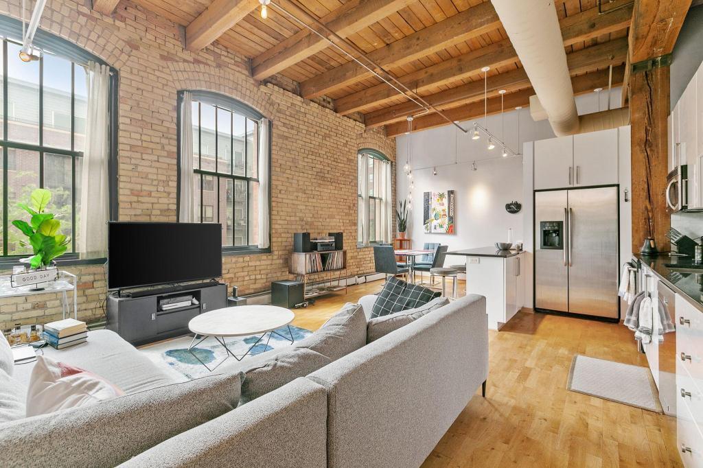 View of Residential at 400 1st Street #308, Minneapolis MN 55401, Minneapolis - Mike Wilen | Minnesota Team Real Estate