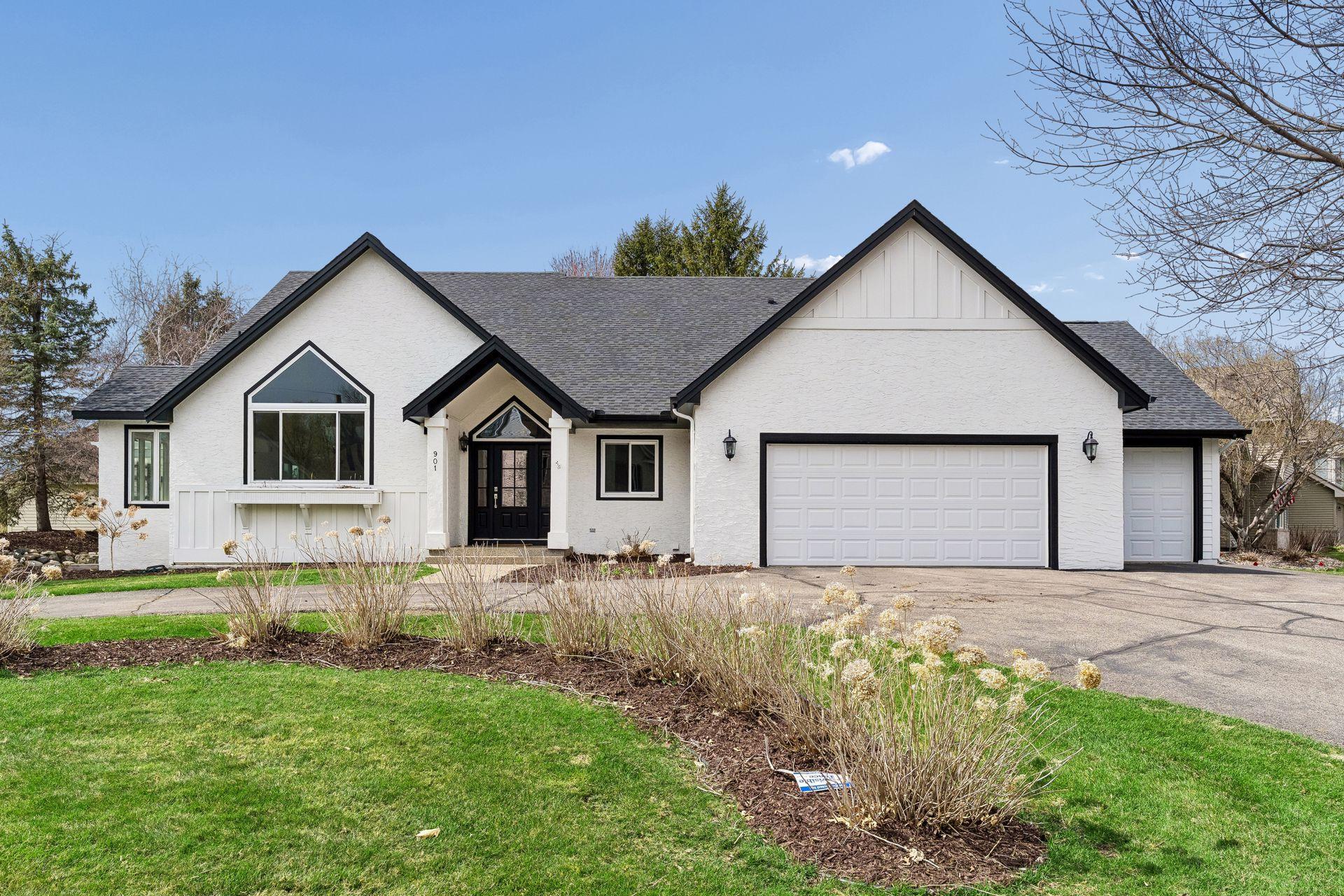 View of Residential at 901 Mendakota Court, Mendota Heights MN 55120, Mendota Heights - Mike Wilen | Minnesota Team Real Estate