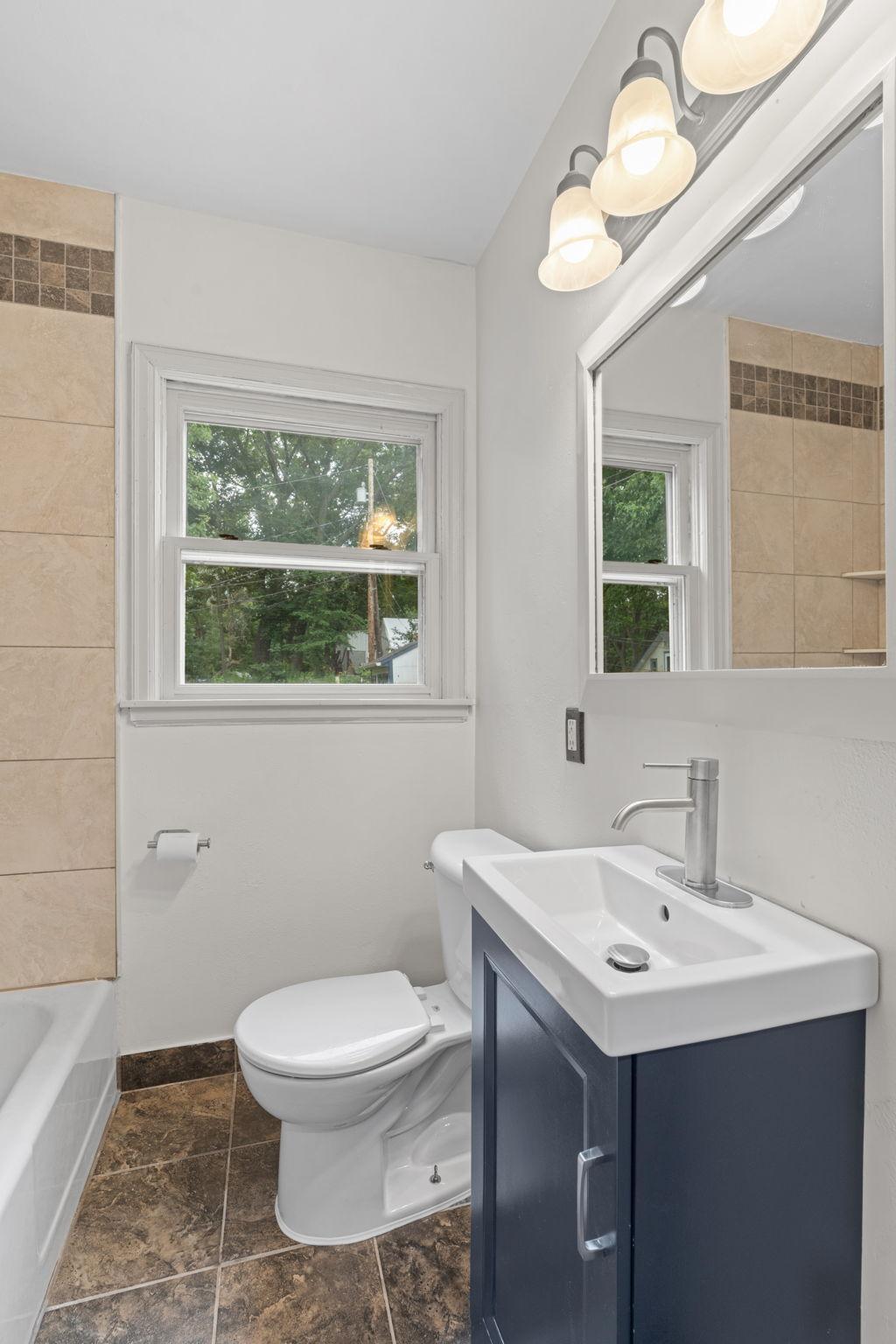 View of Residential at 506 Wyoming Street, Saint Paul MN 55107, Saint Paul (17 of 31) - Mike Wilen | Minnesota Team Real Estate