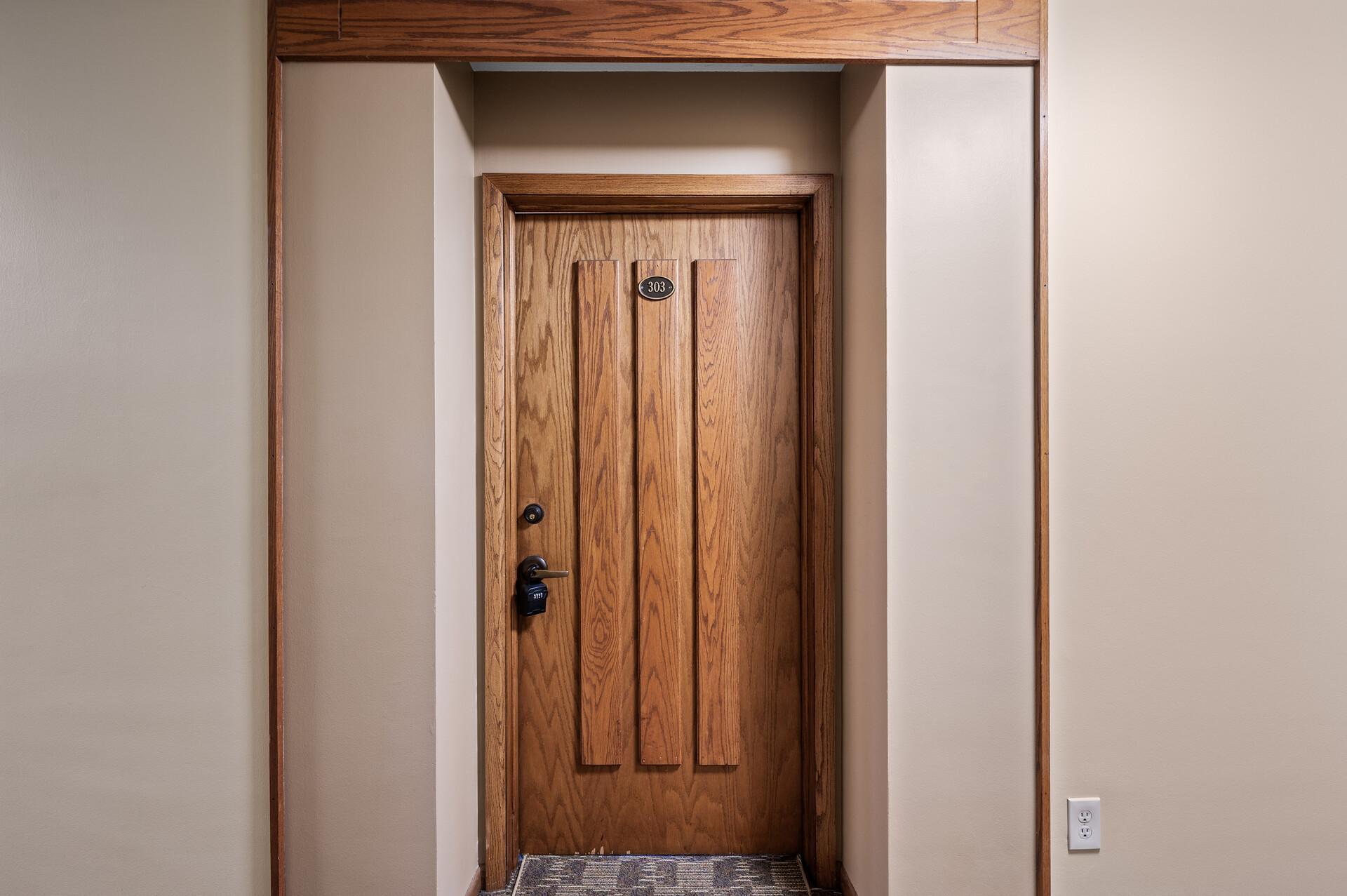 View of Residential at 1901 Emerson Avenue #303, Minneapolis MN 55403, Minneapolis (6 of 30) - Mike Wilen | Minnesota Team Real Estate