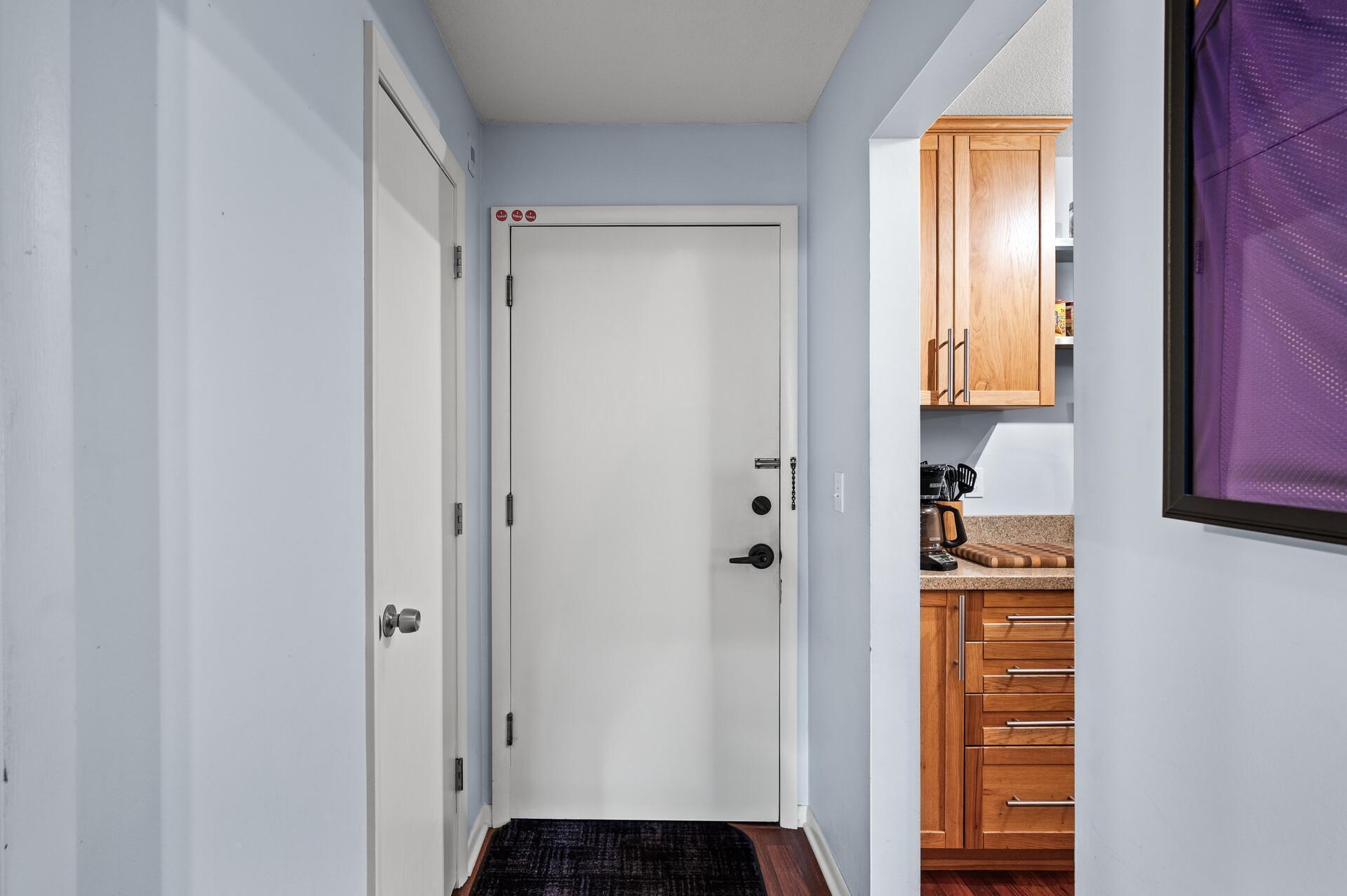 View of Residential at 1901 Emerson Avenue #303, Minneapolis MN 55403, Minneapolis (7 of 30) - Mike Wilen | Minnesota Team Real Estate