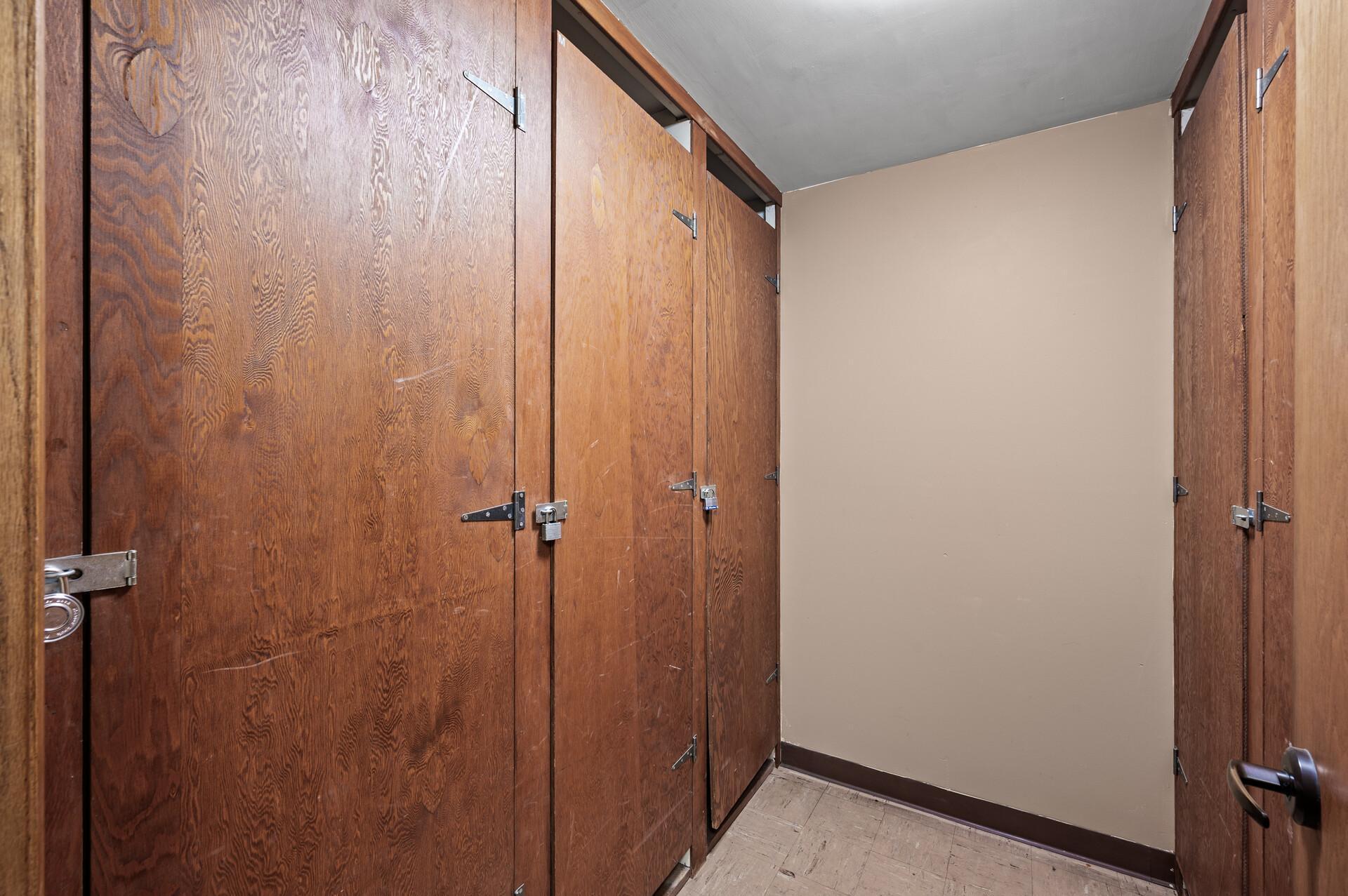 View of Residential at 1901 Emerson Avenue #303, Minneapolis MN 55403, Minneapolis (24 of 30) - Mike Wilen | Minnesota Team Real Estate