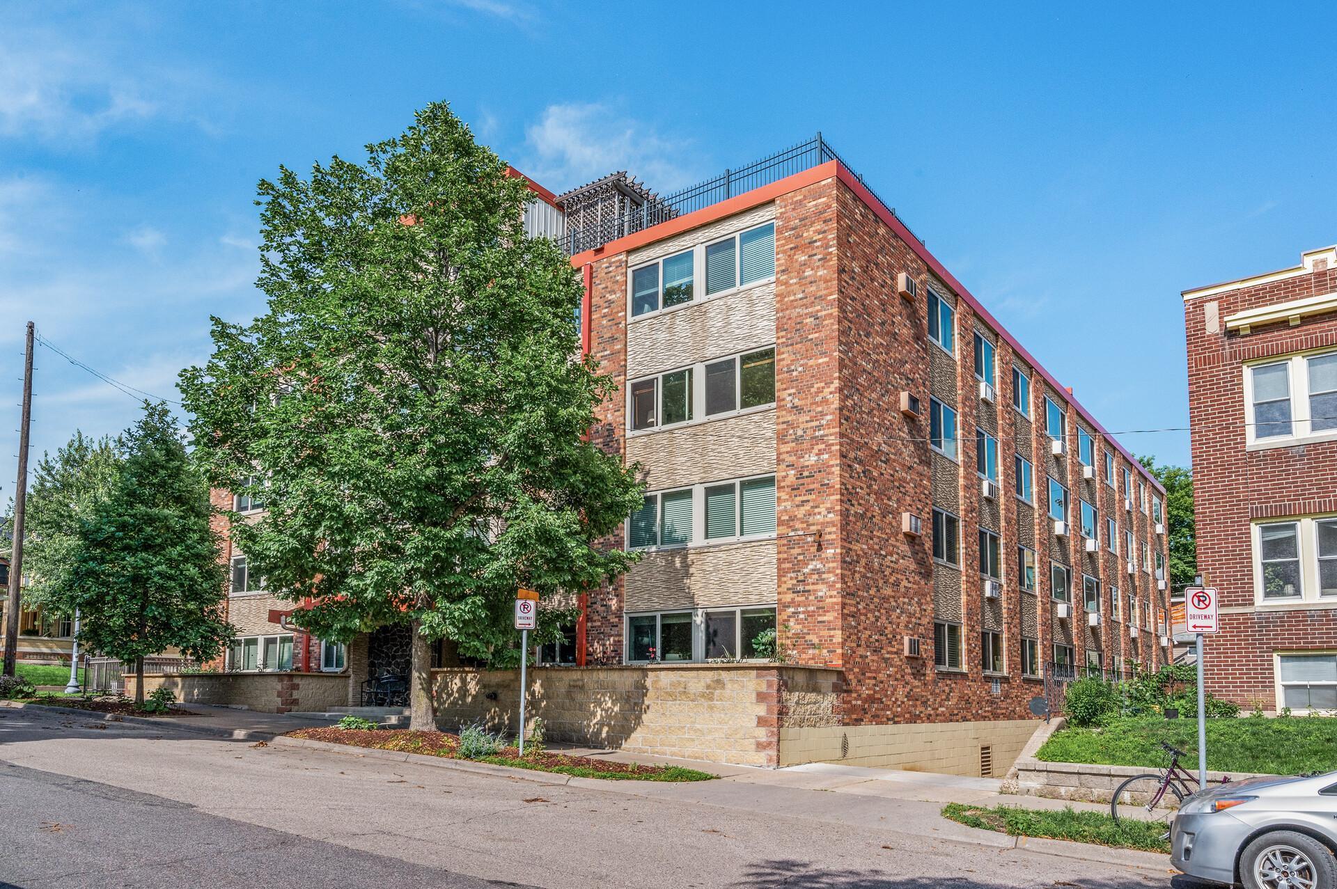 View of Residential at 1901 Emerson Avenue #303, Minneapolis MN 55403, Minneapolis (30 of 30) - Mike Wilen | Minnesota Team Real Estate