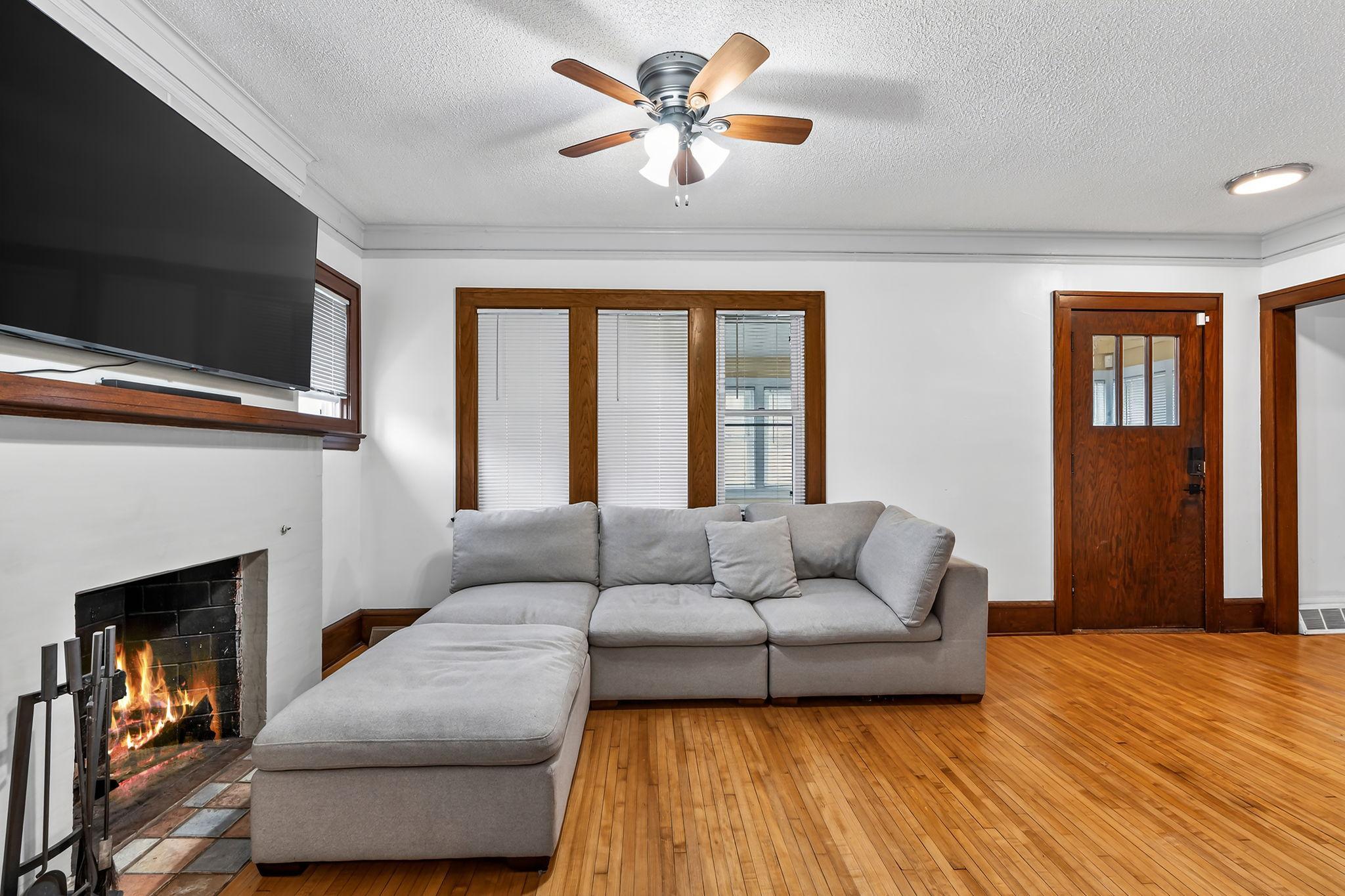 View of Residential at 3025 16th Avenue, Minneapolis MN 55407, Minneapolis (4 of 27) - Mike Wilen | Minnesota Team Real Estate