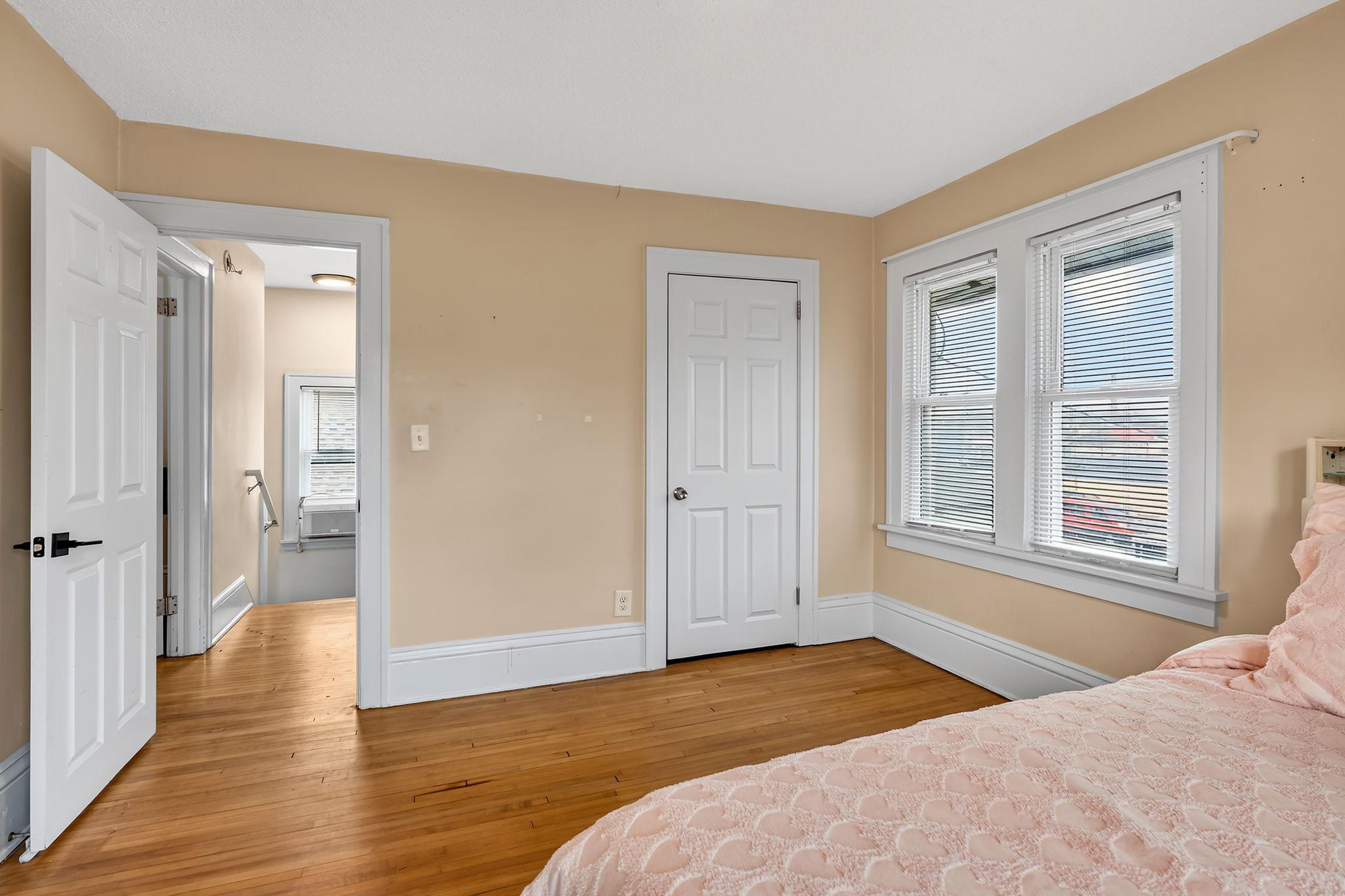 View of Residential at 3025 16th Avenue, Minneapolis MN 55407, Minneapolis (17 of 27) - Mike Wilen | Minnesota Team Real Estate