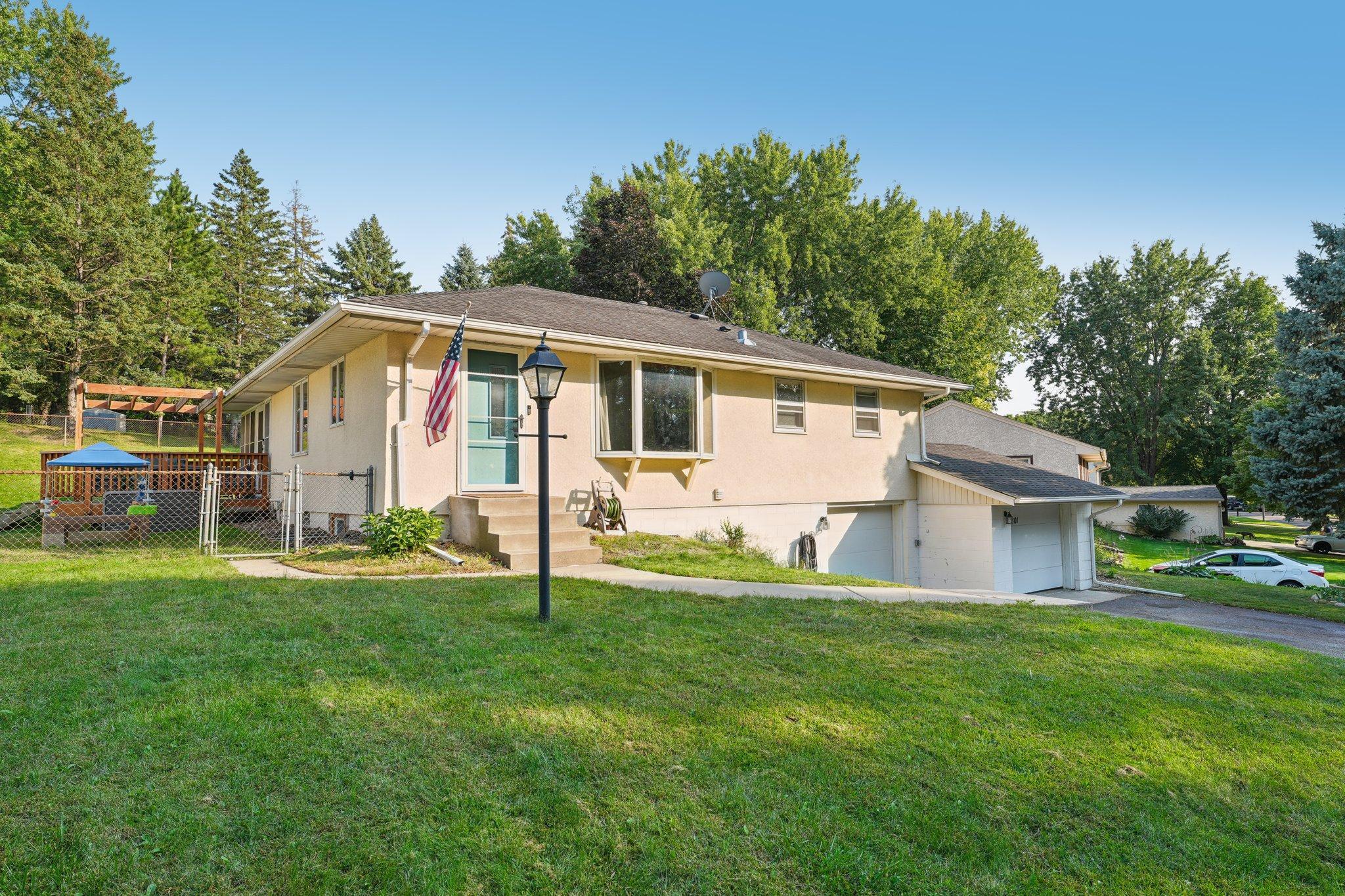 View of Residential at 401 Grafton Avenue, Oakdale MN 55128, Oakdale - Mike Wilen | Minnesota Team Real Estate