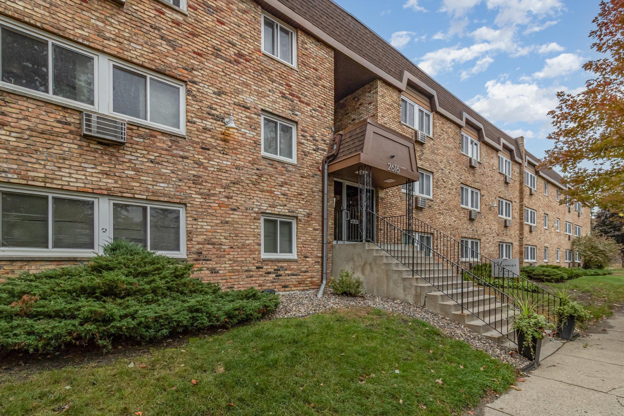 View of Residential at 2616 Harriet Avenue #303, Minneapolis MN 55408, Minneapolis (18 of 18) - Mike Wilen | Minnesota Team Real Estate